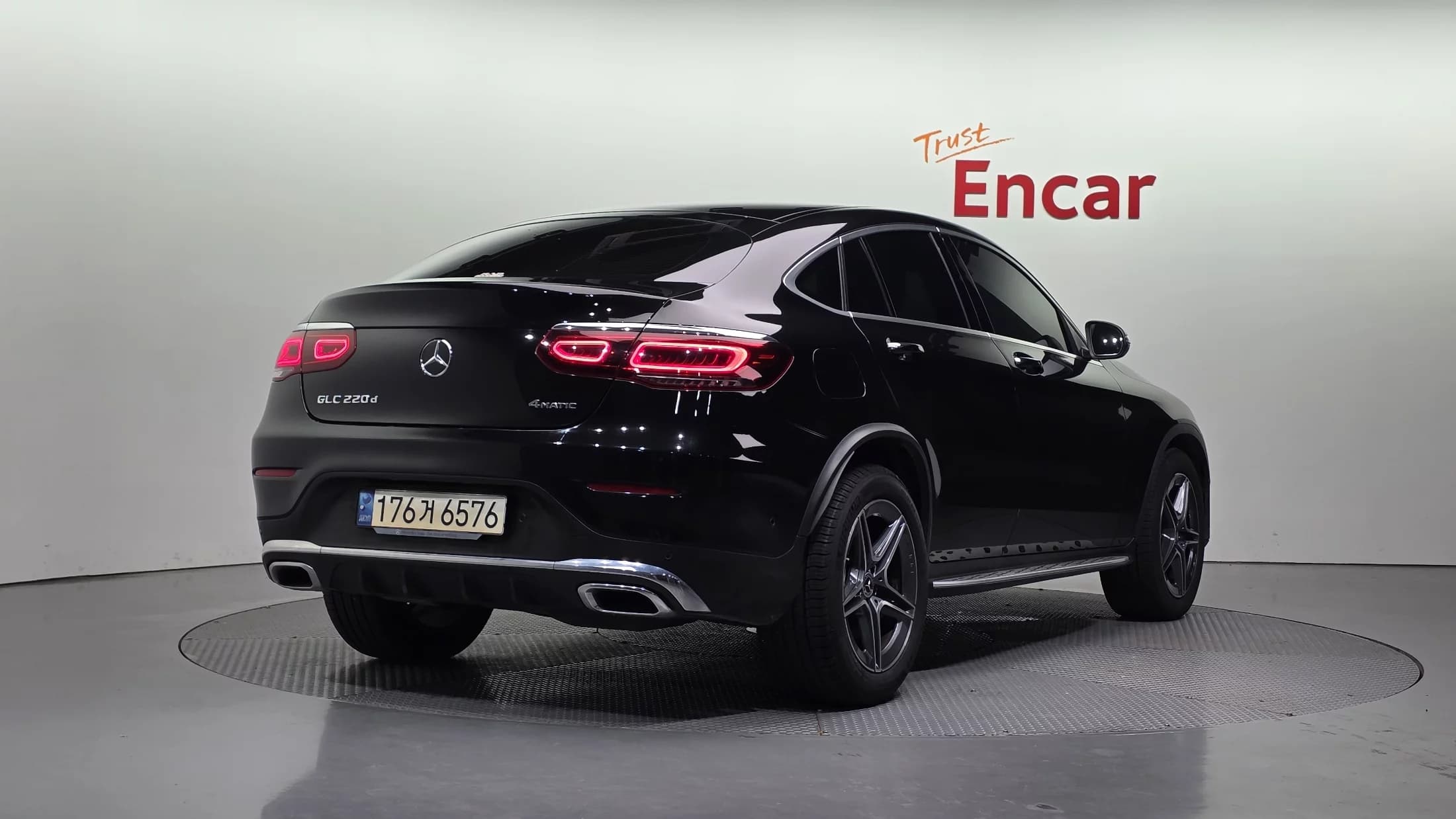 Mercedes-Benz GLC-Class GLC220 d 4MATIC Coupe, 2021 г. 132295 км. — фото 2