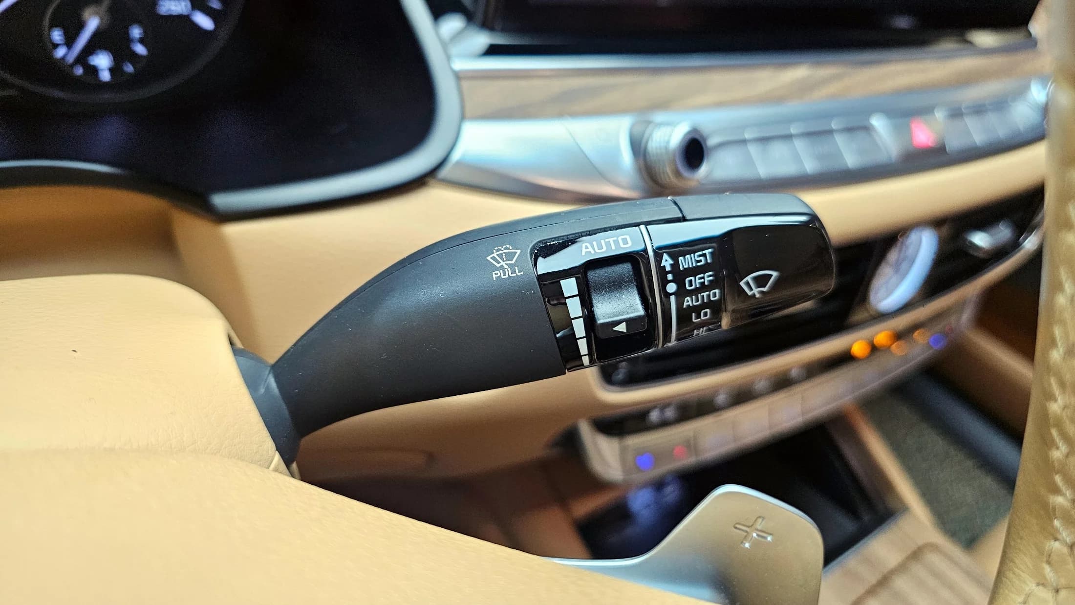 Kia K9 3.8 GDI AWD Platinum, 2021 г. 61697 км. — фото 17