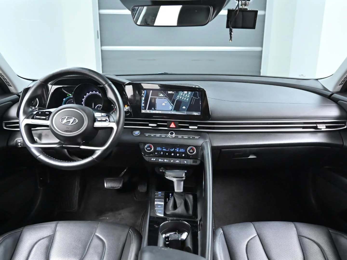 Hyundai AVANTE (Хендай Элантра) Modern, гибрид, 2022 г. 108085 км. — фото 7