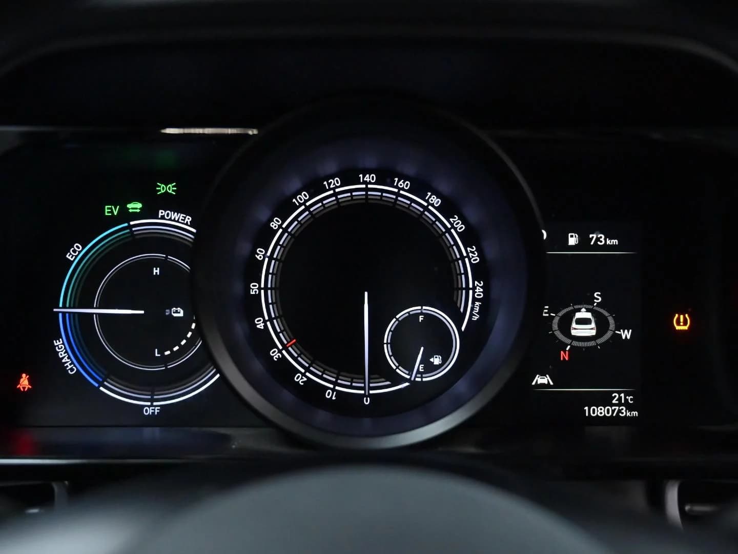 Hyundai AVANTE (Хендай Элантра) Modern, гибрид, 2022 г. 108085 км. — фото 8