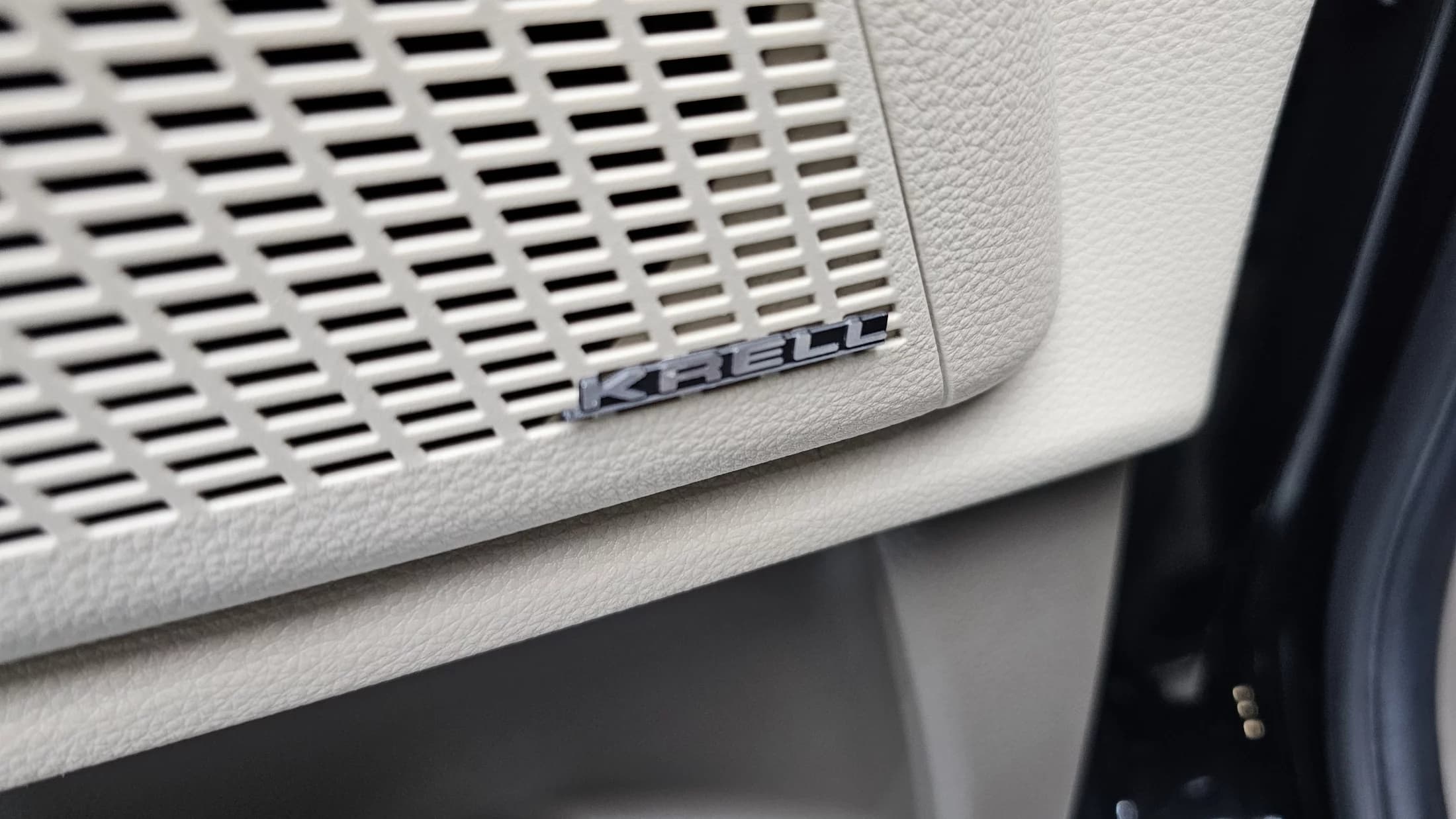 Kia Carnival Gasoline 9-Seater Hi-Limousine Signature, 2021 г. 88541 км. — фото 12