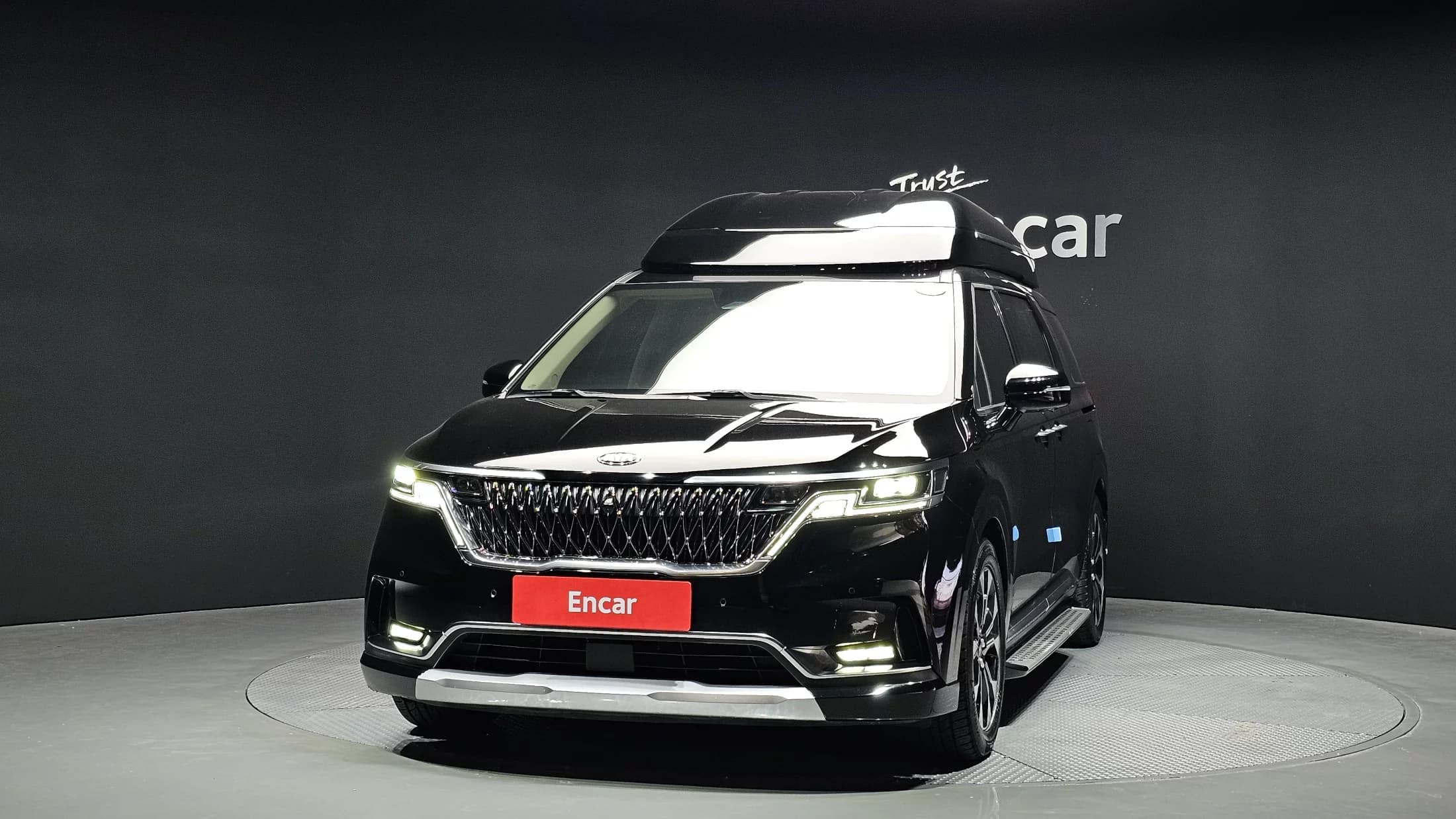 Kia Carnival Gasoline 9-Seater Hi-Limousine Signature, 2021 г. 88541 км. — фото 3