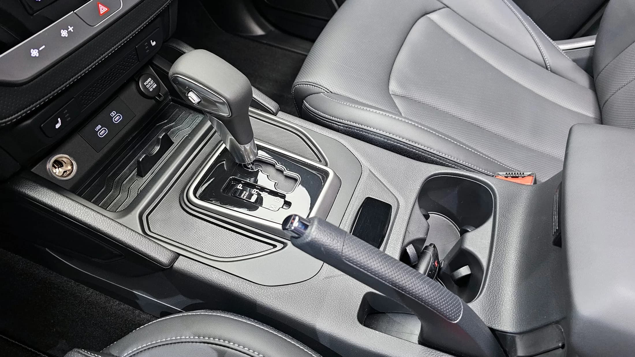 SsangYong Rexton Diesel 2.2 2WD Culman Wild, 2025 г. 9444 км. — фото 9