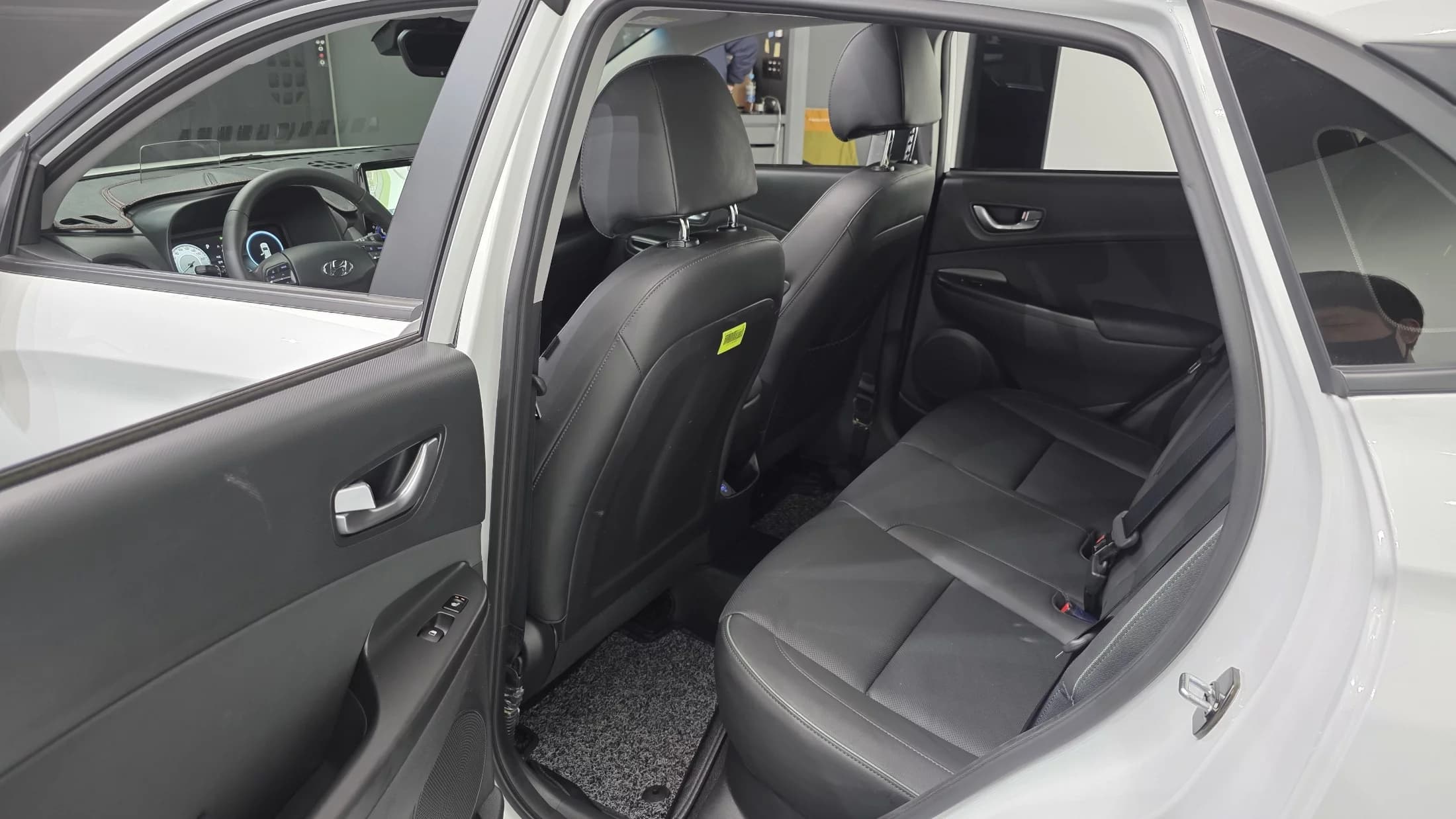 Hyundai Kona Gasoline 2.0 2WD Inspiration, 2021 г. 106569 км. — фото 11