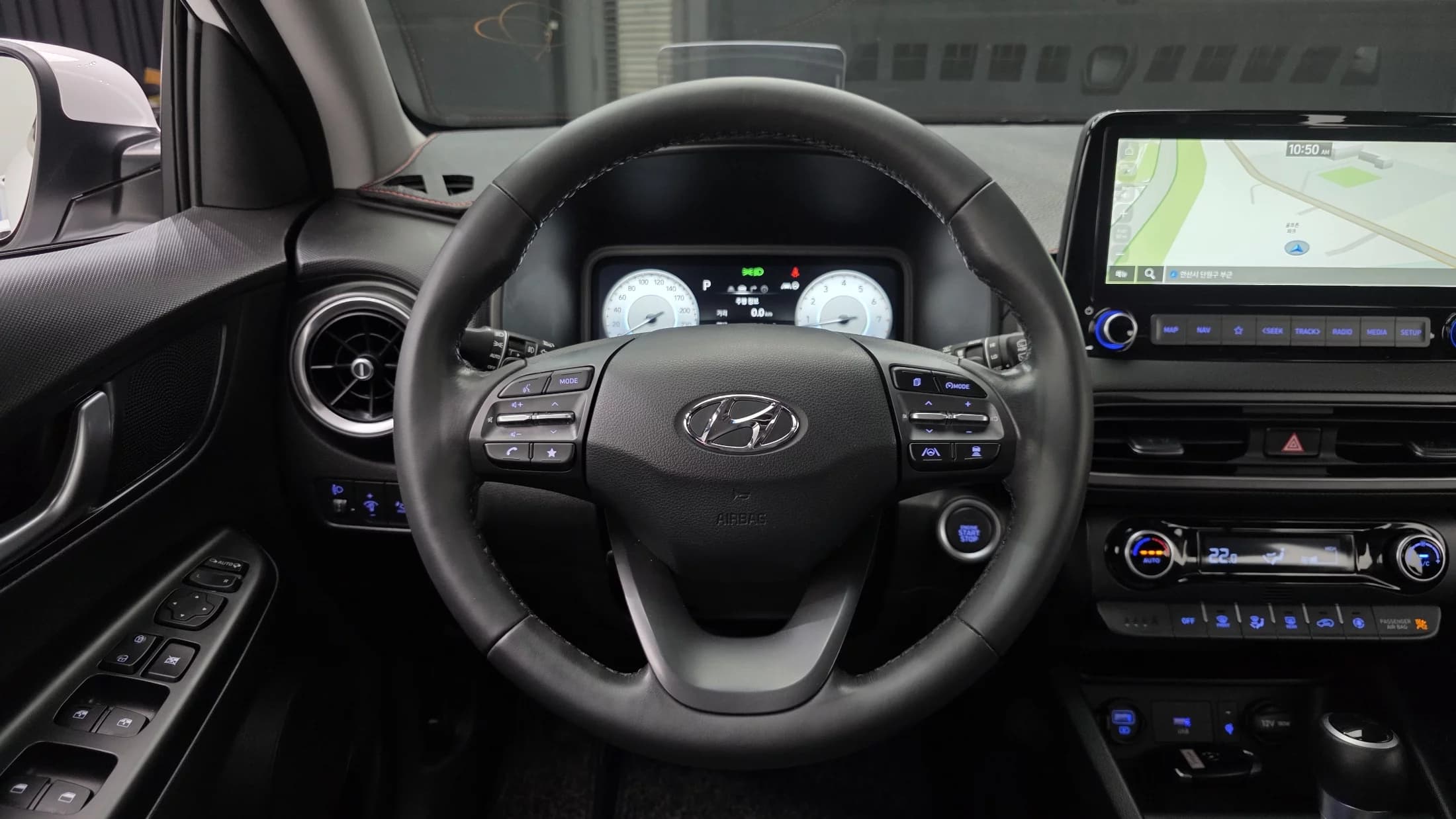 Hyundai Kona Gasoline 2.0 2WD Inspiration, 2021 г. 106569 км. — фото 13