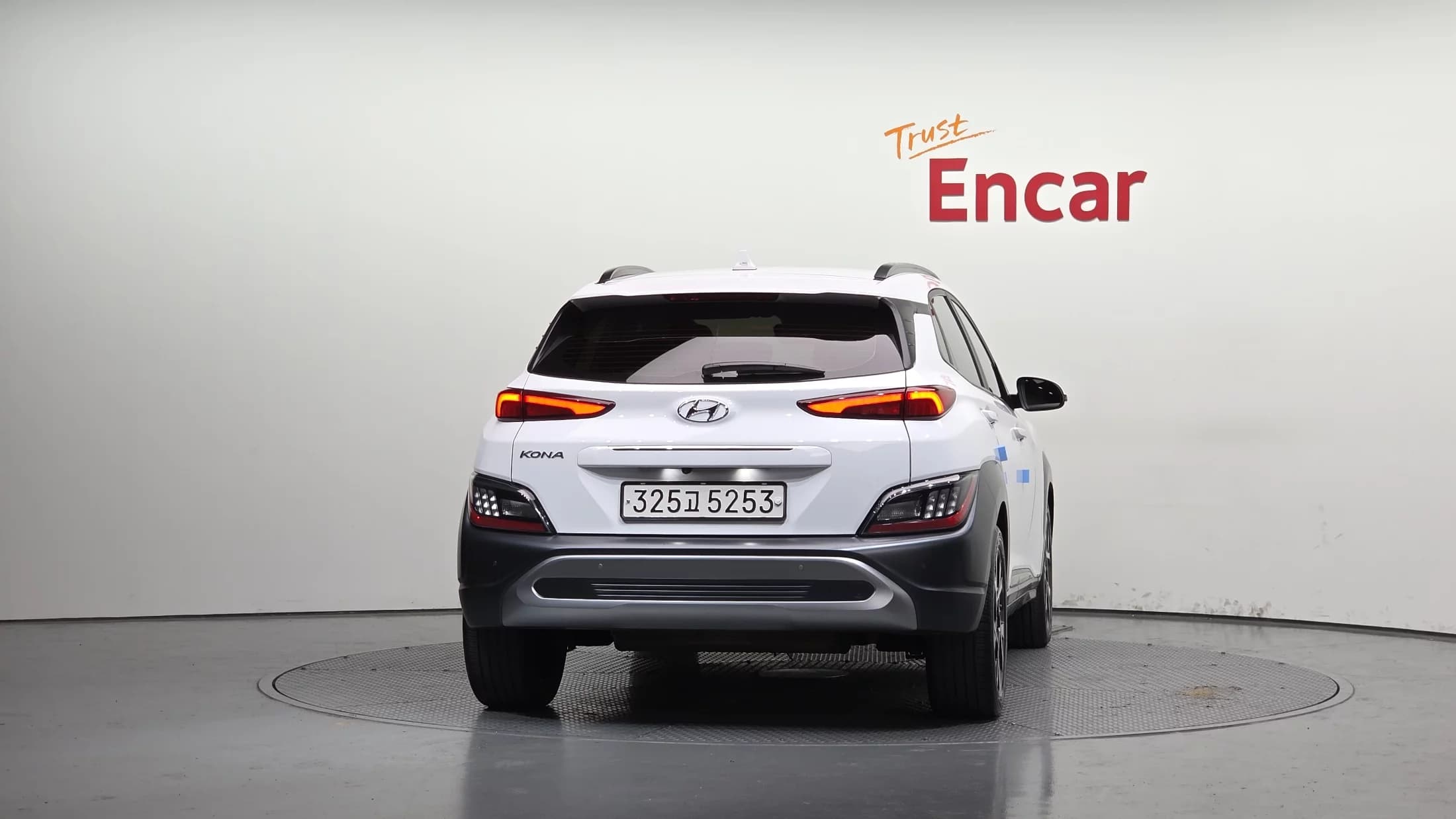 Hyundai Kona Gasoline 2.0 2WD Inspiration, 2021 г. 106569 км. — фото 4