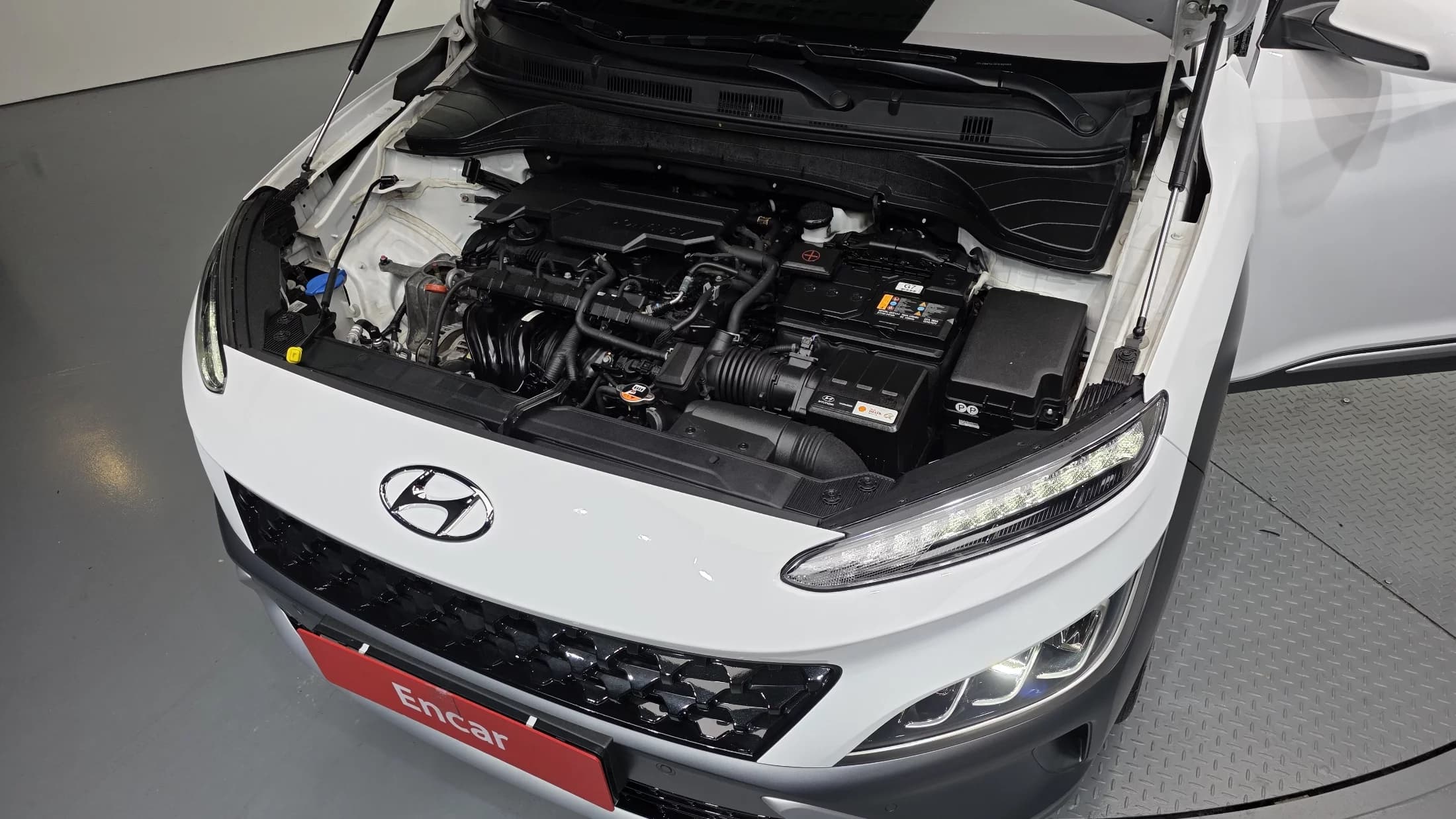 Hyundai Kona Gasoline 2.0 2WD Inspiration, 2021 г. 106569 км. — фото 6