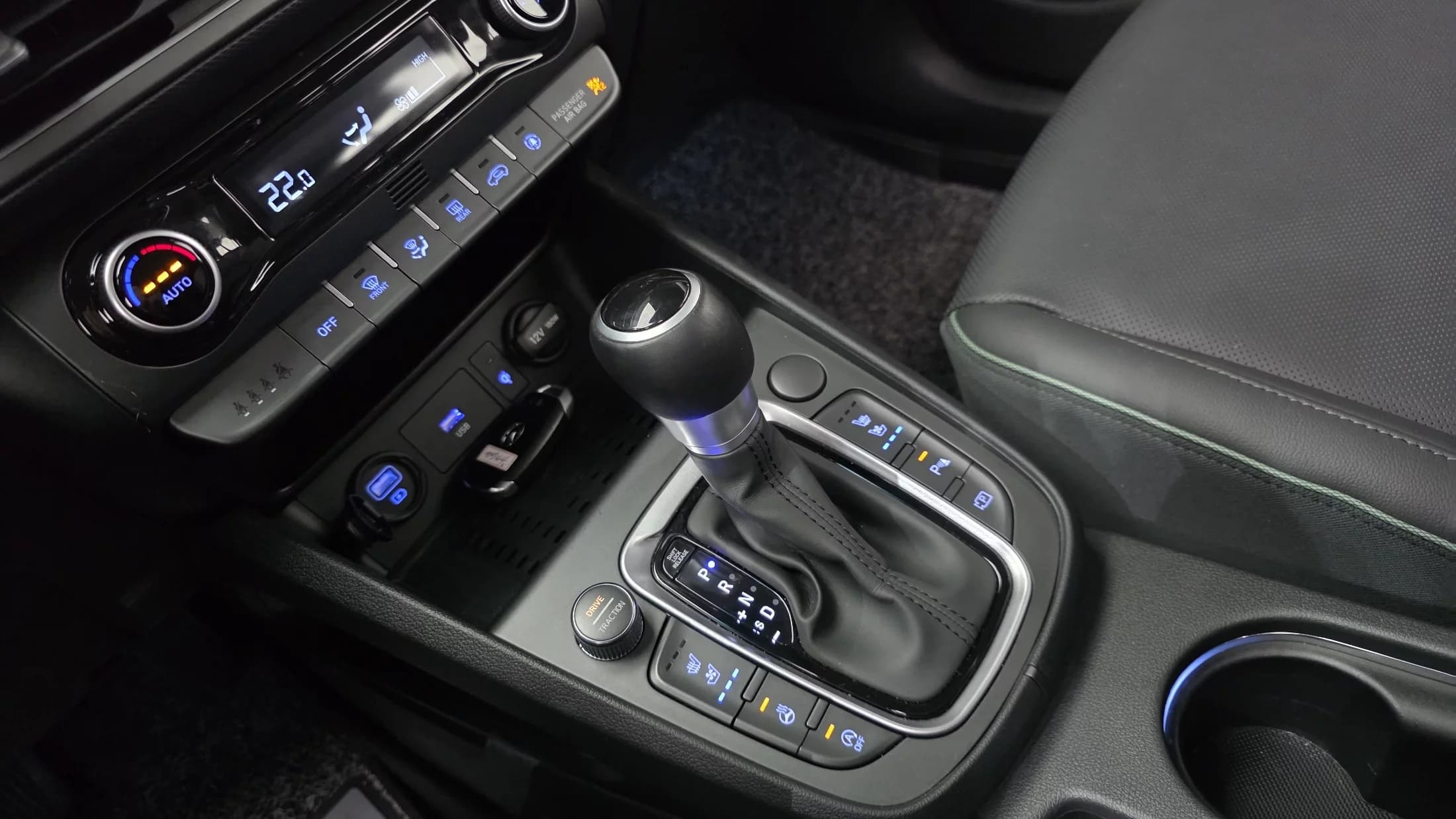 Hyundai Kona Gasoline 2.0 2WD Inspiration, 2021 г. 106569 км. — фото 9