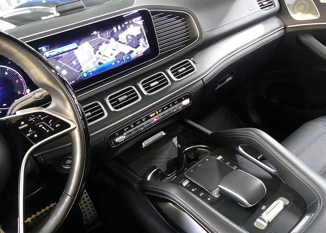 Mercedes-Benz GLS-Class GLS450d 4MATIC, 2024 г. 24048 км. — фото 13