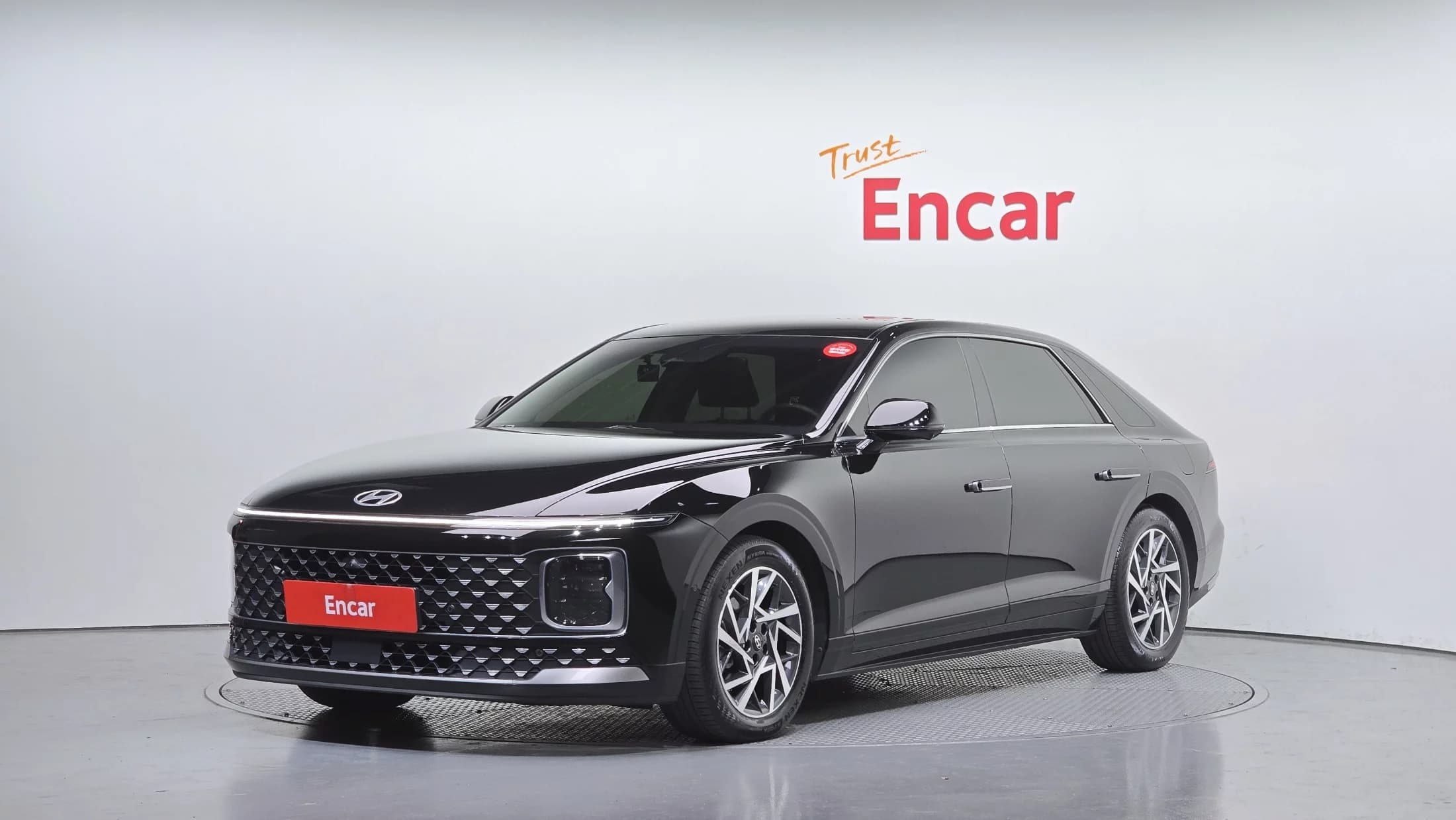 Hyundai Grandeur Exclusive, гибрид, 2023 г. 22824 км.