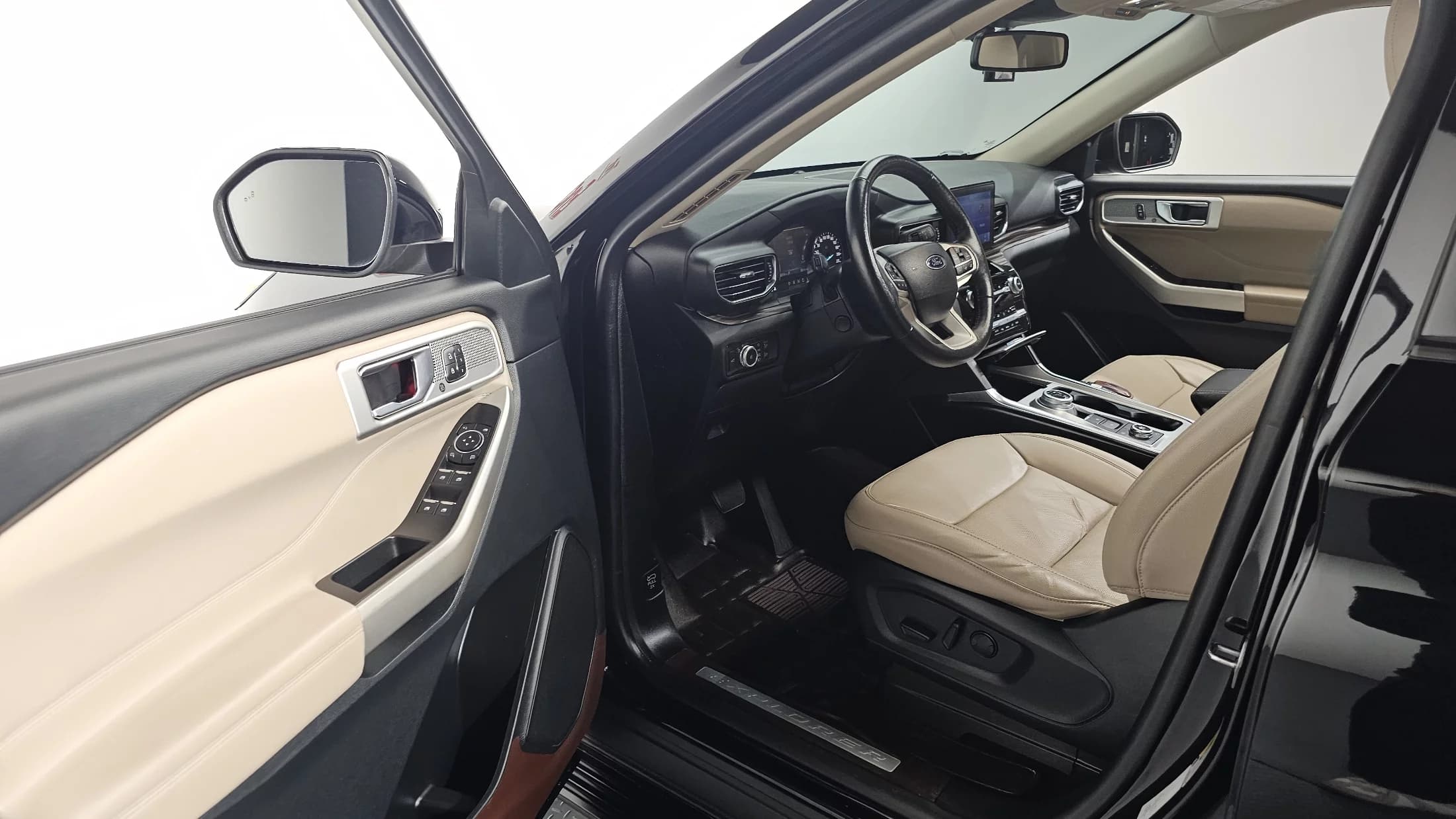 Ford EXPLORER 2.3 LimIted 4WD, 2022 г. 64567 км. — фото 10