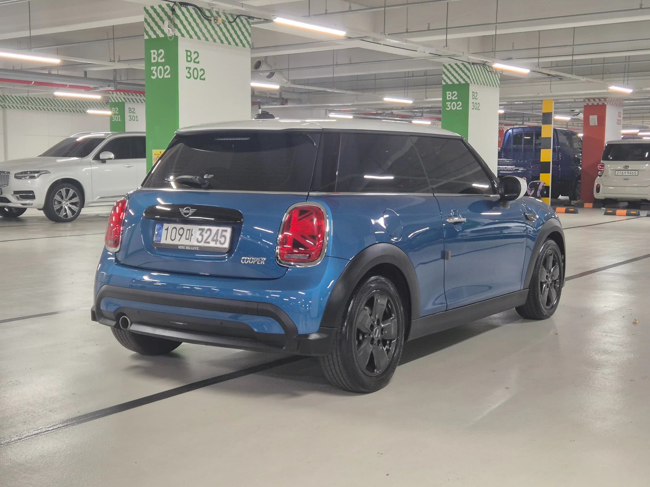 MINI Cooper Classic Third Generation, 2021 г. 62863 км. — фото 3