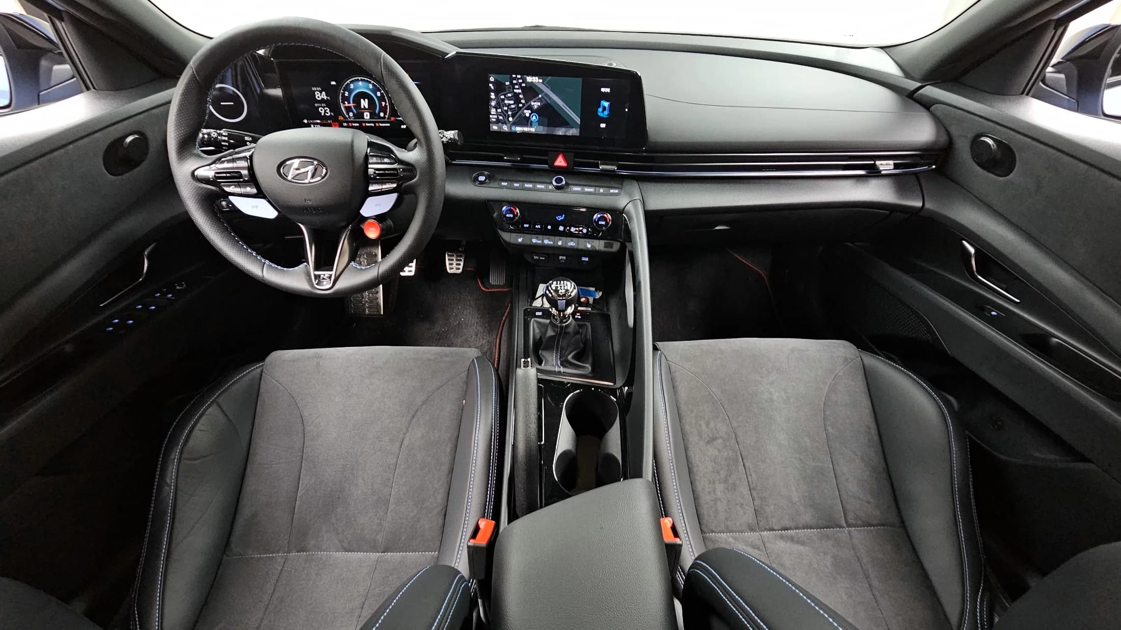 Hyundai AVANTE (Хендай Элантра) 2.0 N, 2022 г. 6082 км. — фото 7