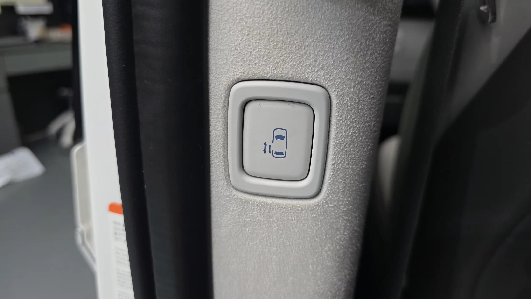 Hyundai Staria 4WD Lounge 9-Seater Limousine, 2023 г. 87404 км. — фото 17