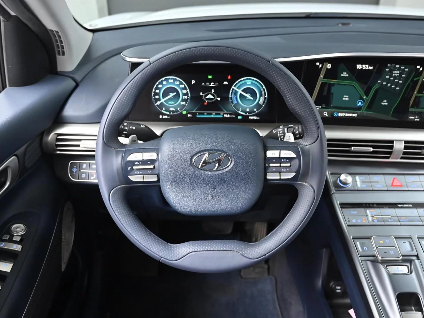 Hyundai Nexo Premium, 2022 г. 95090 км. — фото 13