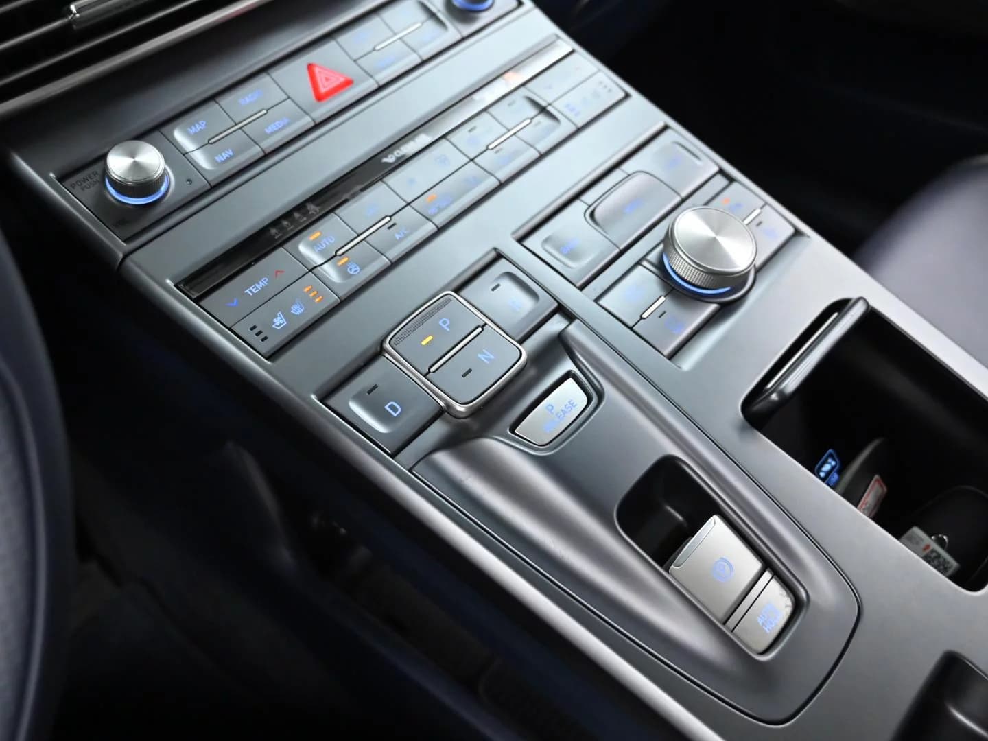 Hyundai Nexo Premium, 2022 г. 95090 км. — фото 9