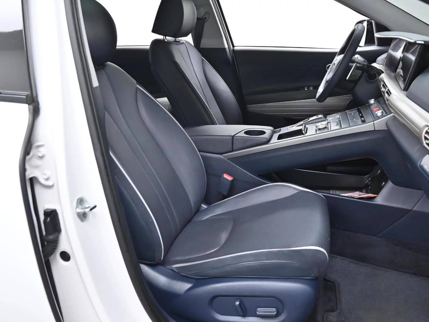 Hyundai Nexo Premium, 2022 г. 95090 км. — фото 10