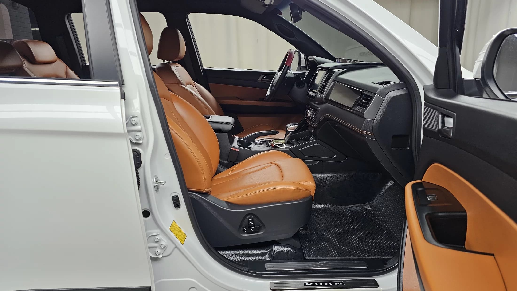 SsangYong Rexton Diesel 2.2 4WD Expedition, 2022 г. 33972 км. — фото 11
