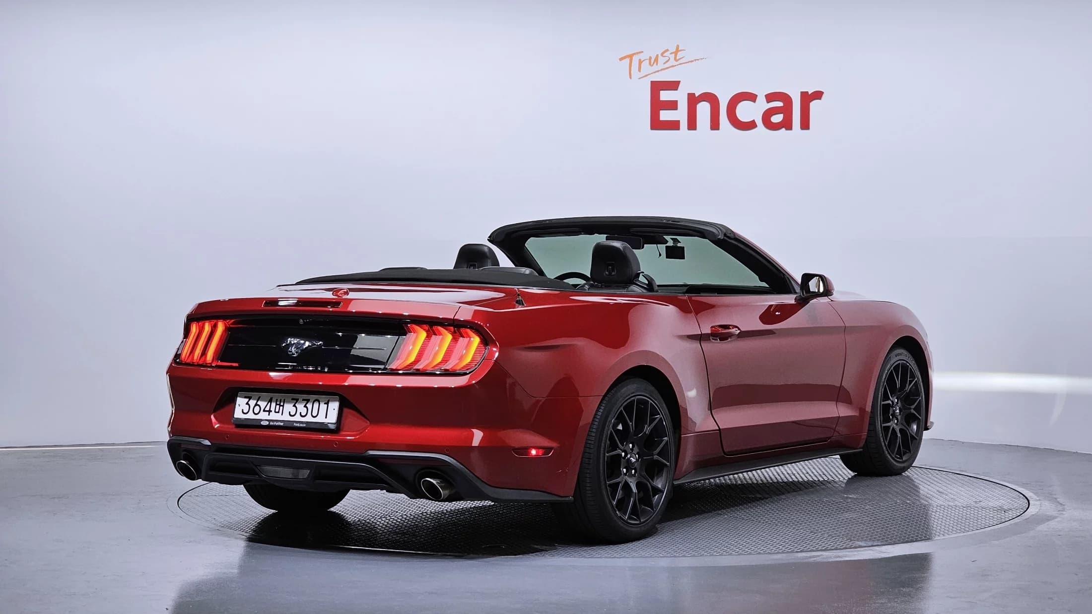 Ford MUSTANG Convertible, 2021 г. 104121 км. — фото 2
