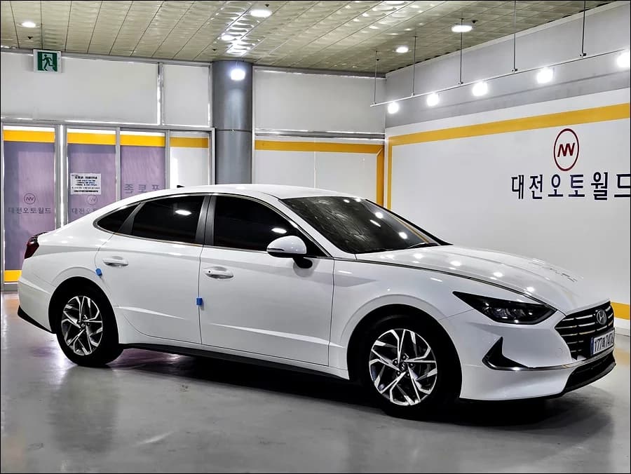 Hyundai Sonata 2.0 LPG(rental car) Premium, 2023 г. 75294 км. — фото 4