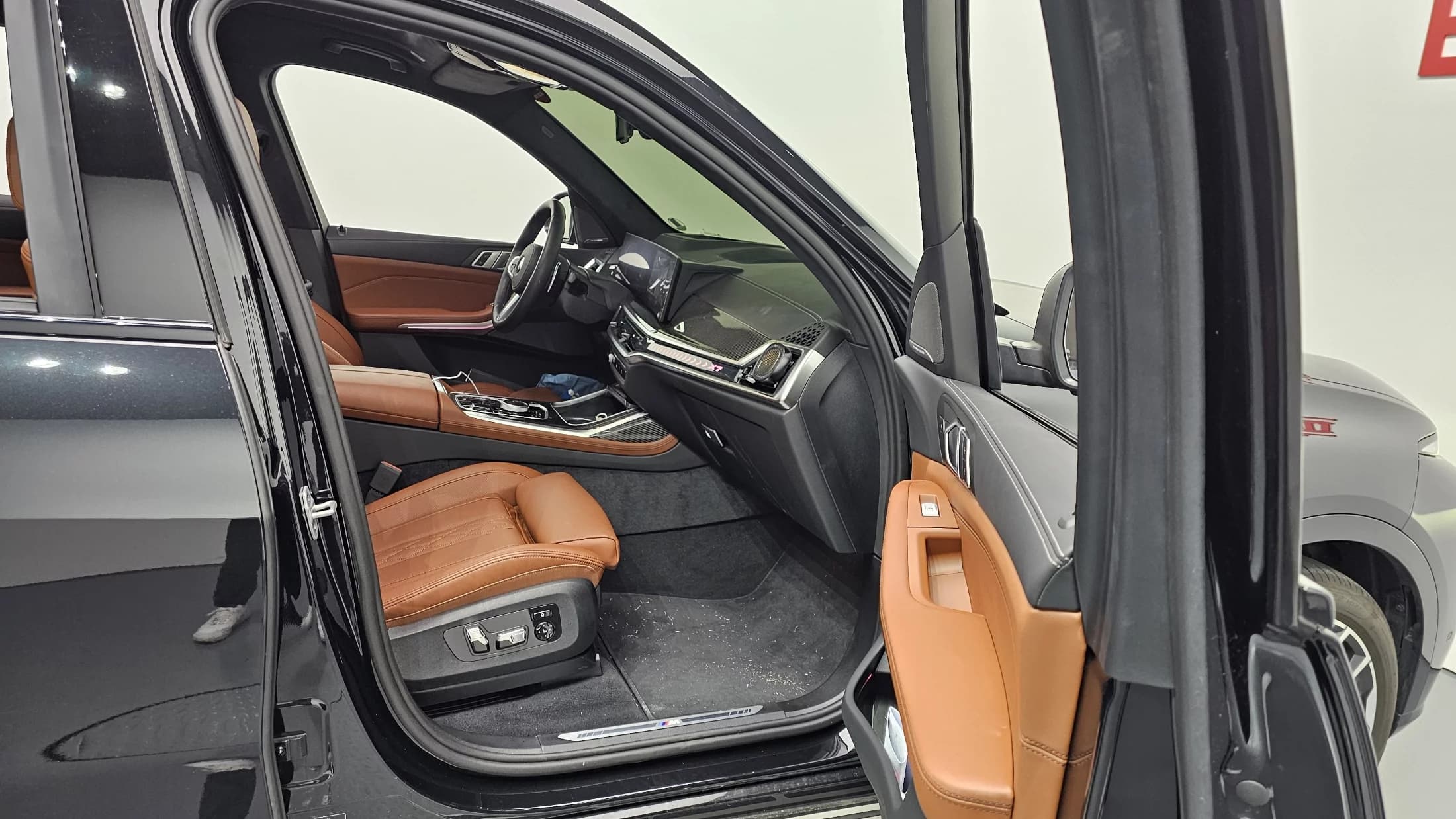 BMW X7 xDrive 40d M Sport 6STR, 2024 г. 26047 км. — фото 11
