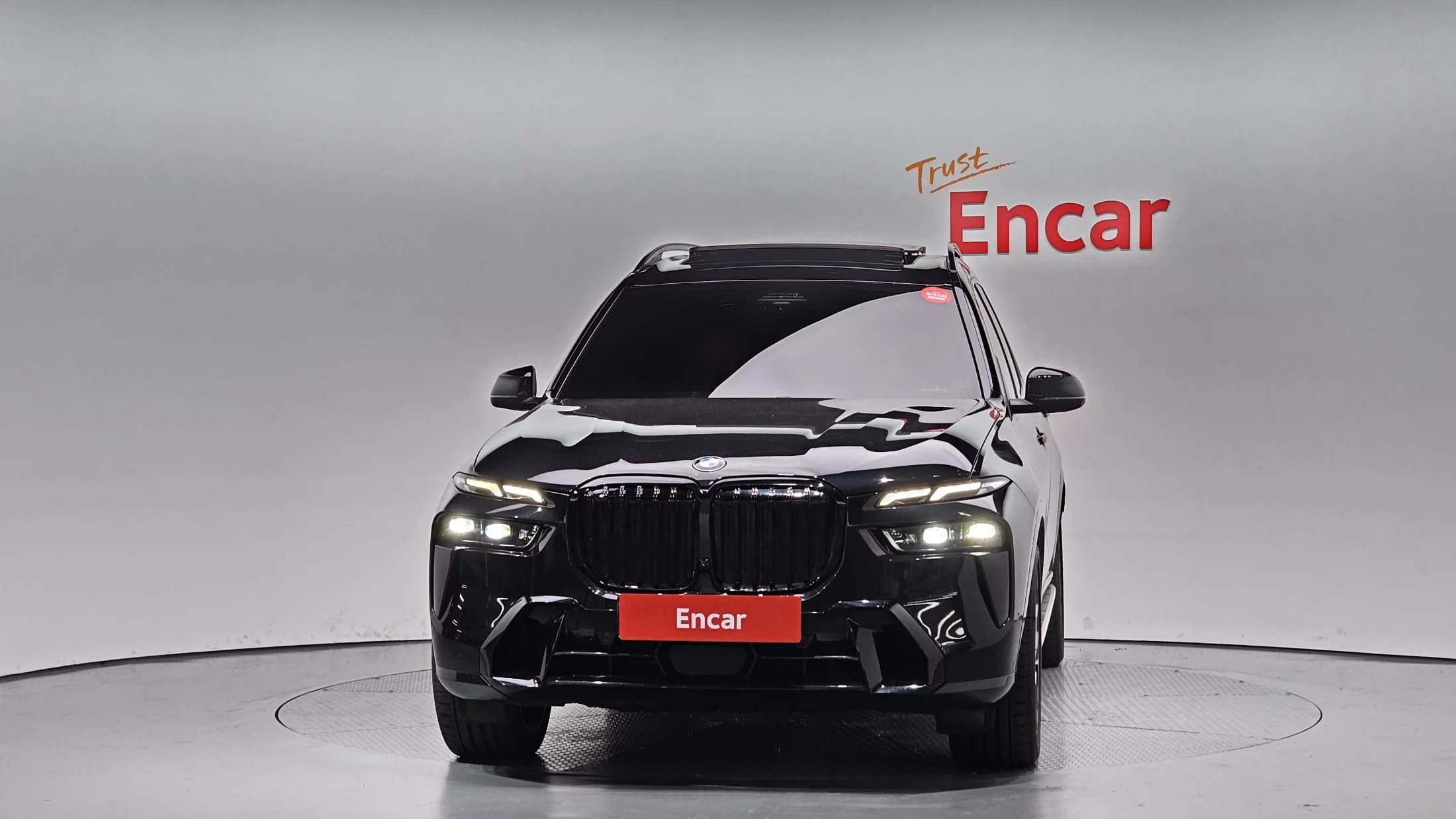 BMW X7 xDrive 40d M Sport 6STR, 2024 г. 26047 км. — фото 3