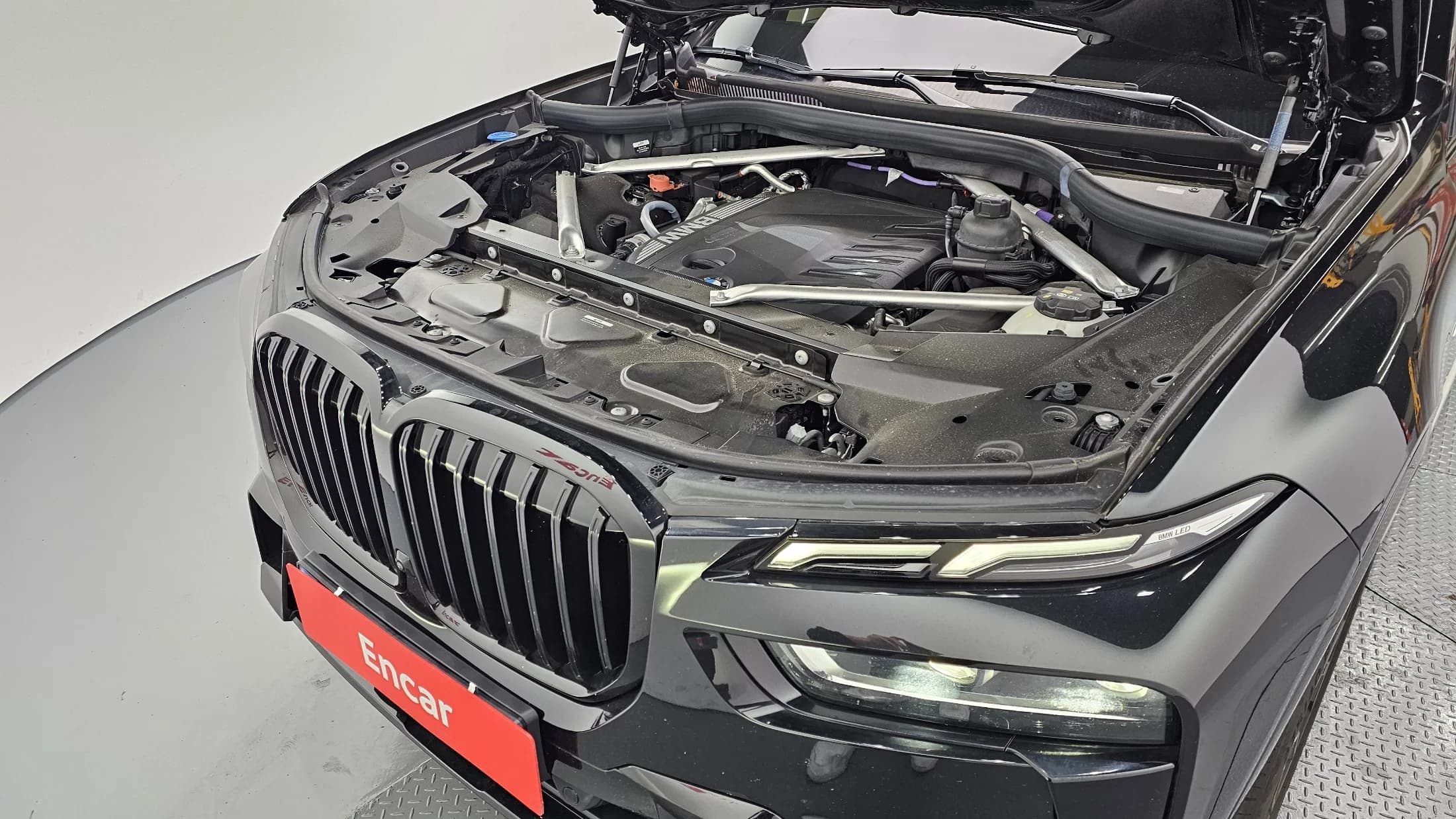 BMW X7 xDrive 40d M Sport 6STR, 2024 г. 26047 км. — фото 6