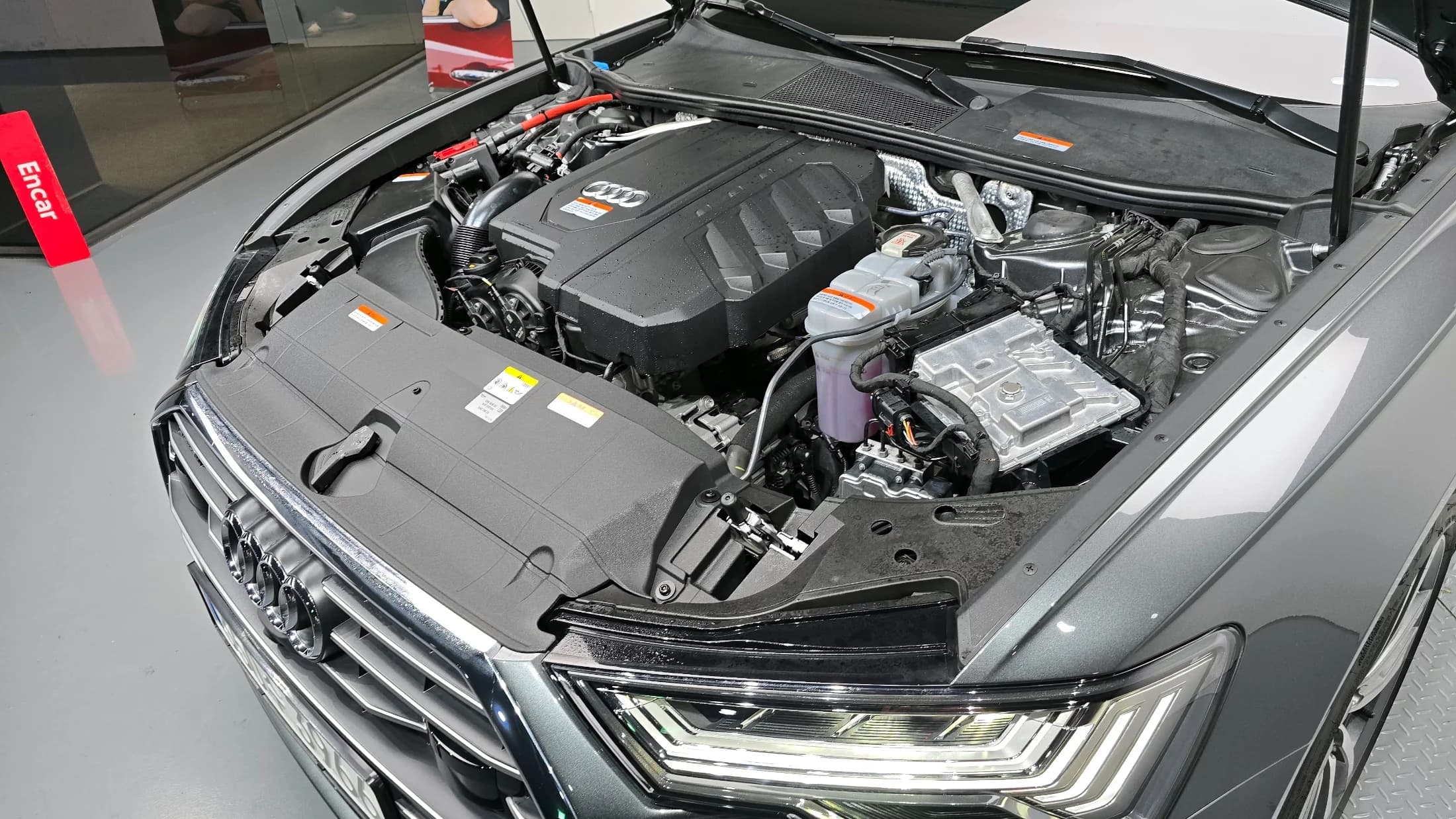 Audi A6 45 TFSI Quattro Premium, 2023 г. 3794 км. — фото 6