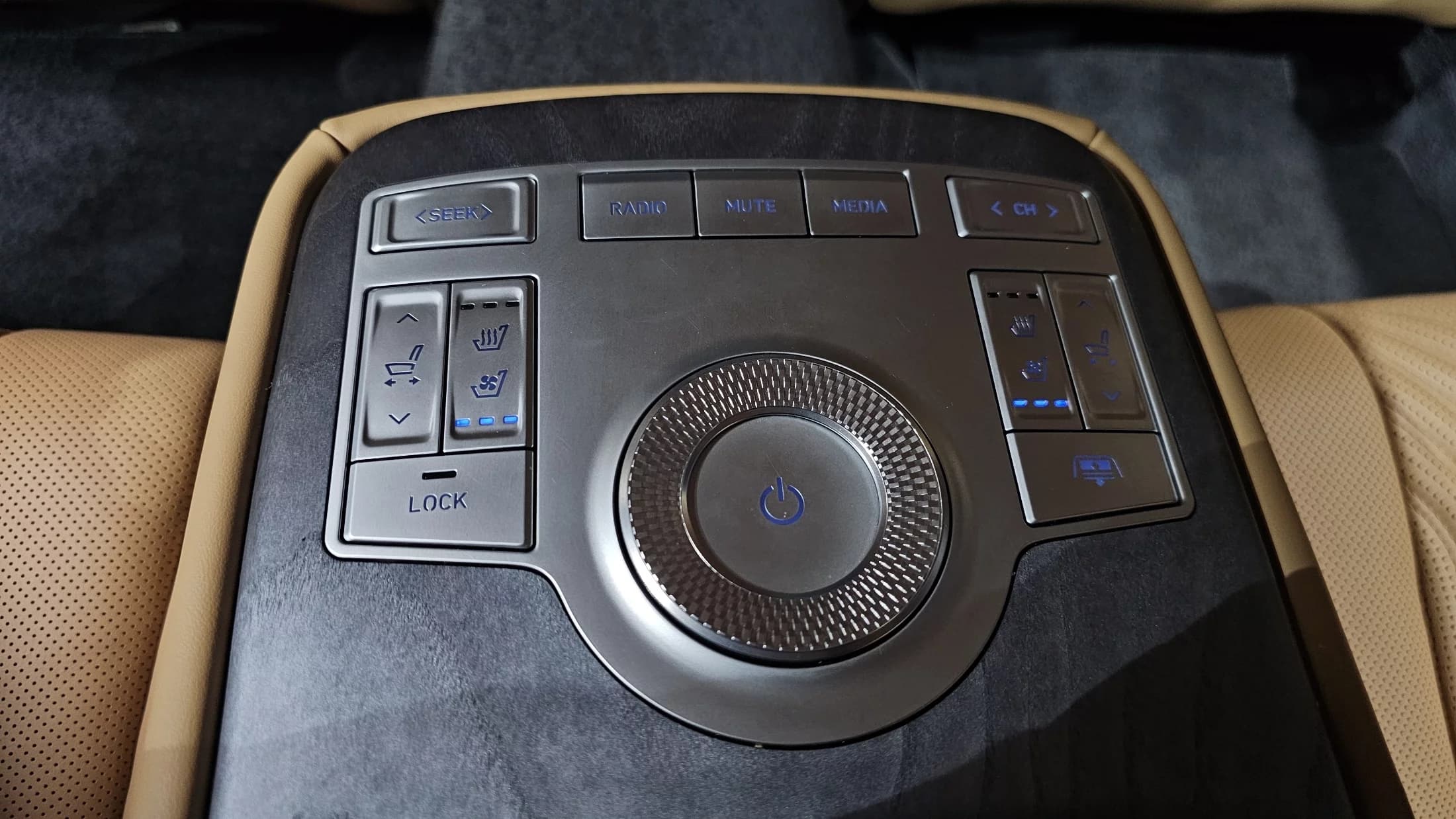 Genesis G80 Gasoline 2.5 Turbo AWD, 2022 г. 28641 км. — фото 19
