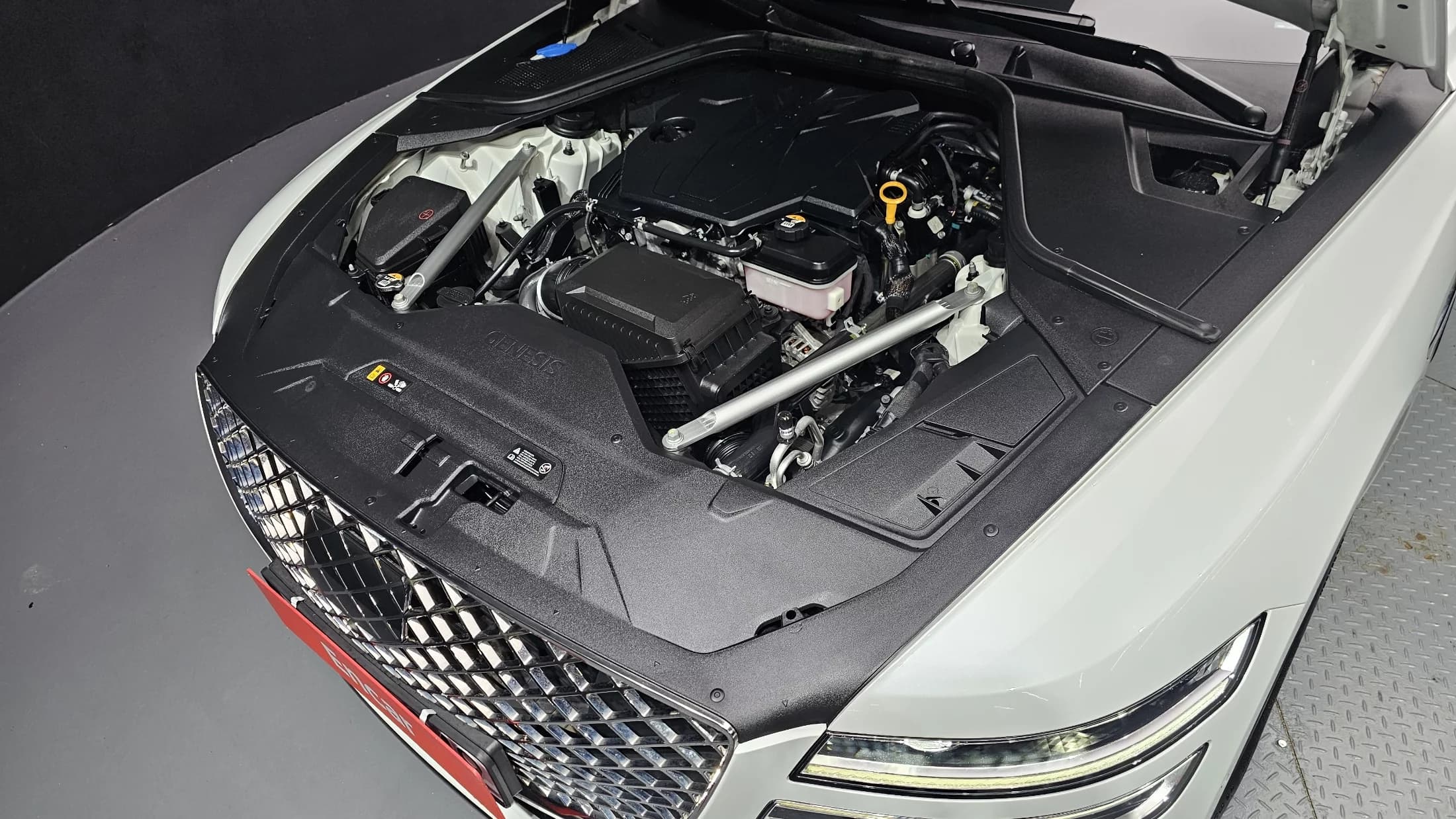 Genesis G80 Gasoline 2.5 Turbo AWD, 2022 г. 28641 км. — фото 6