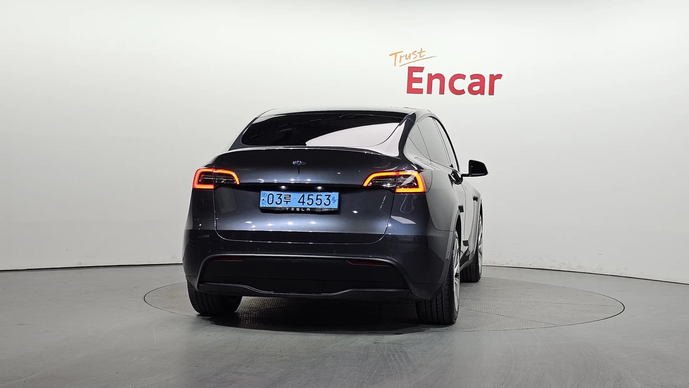 Tesla Model Y Standard Range, электромобиль, 2021 г. 74020 км. — фото 4