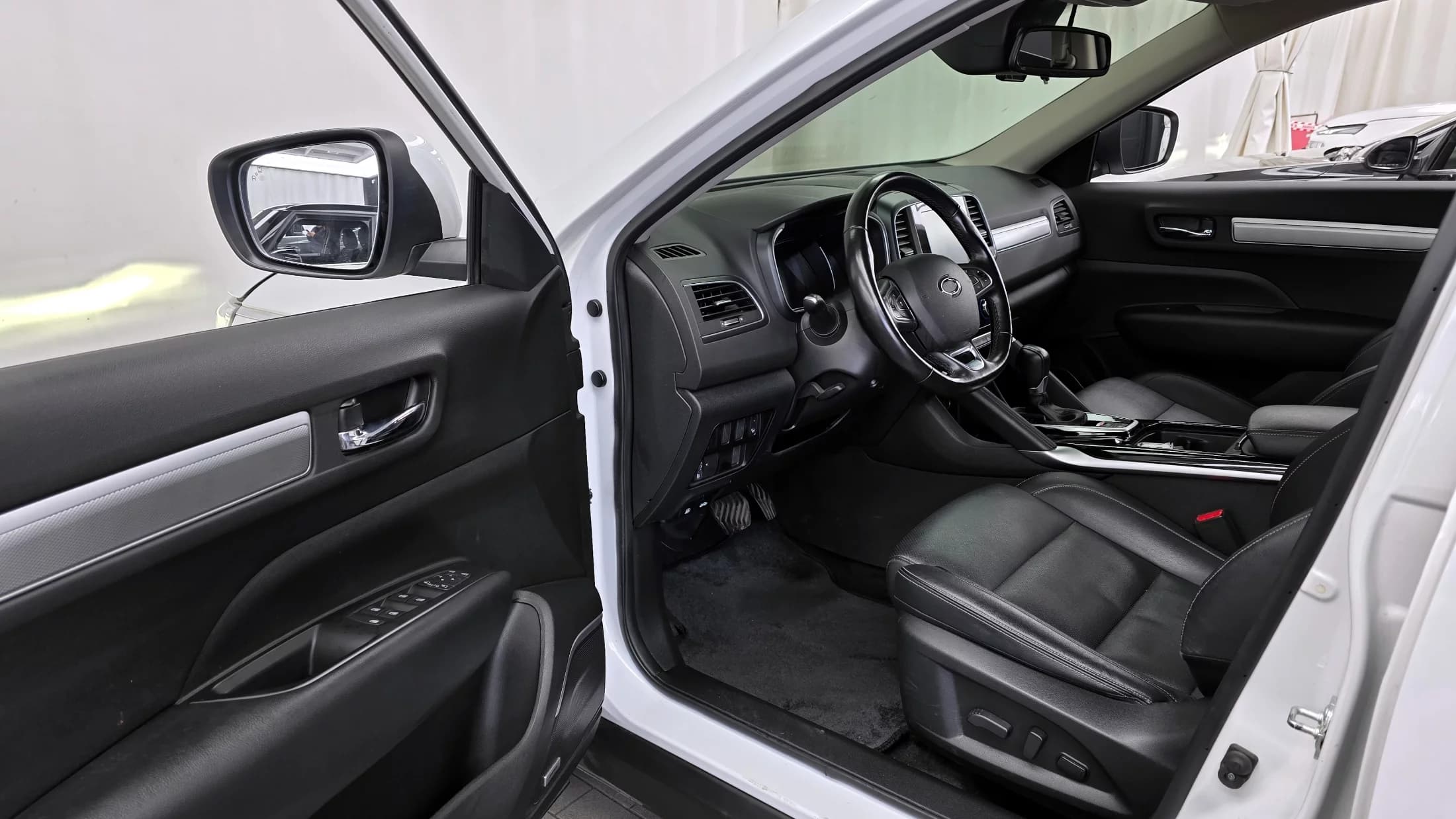 Renault Samsung QM6 2.0 GDe RE 2WD, 2021 г. 124204 км. — фото 10