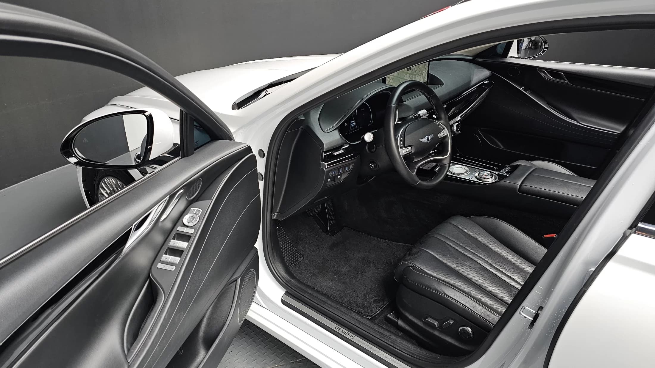 Genesis G80 Gasoline 2.5 Turbo AWD, 2022 г. 78542 км. — фото 11