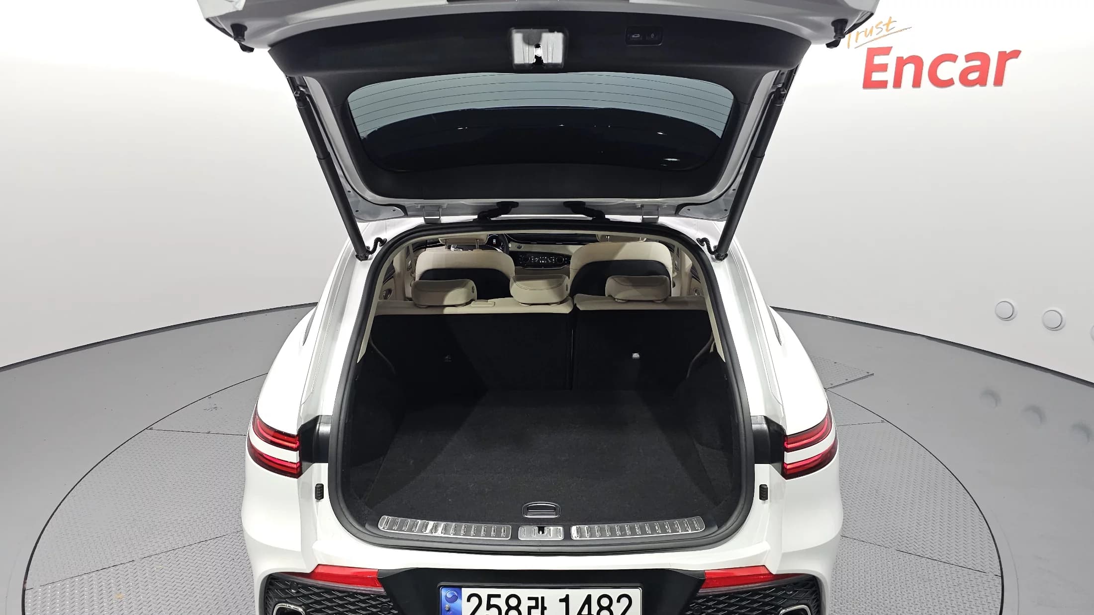 Genesis GV70 2.5T Gasoline AWD, 2024 г. 3937 км. — фото 20