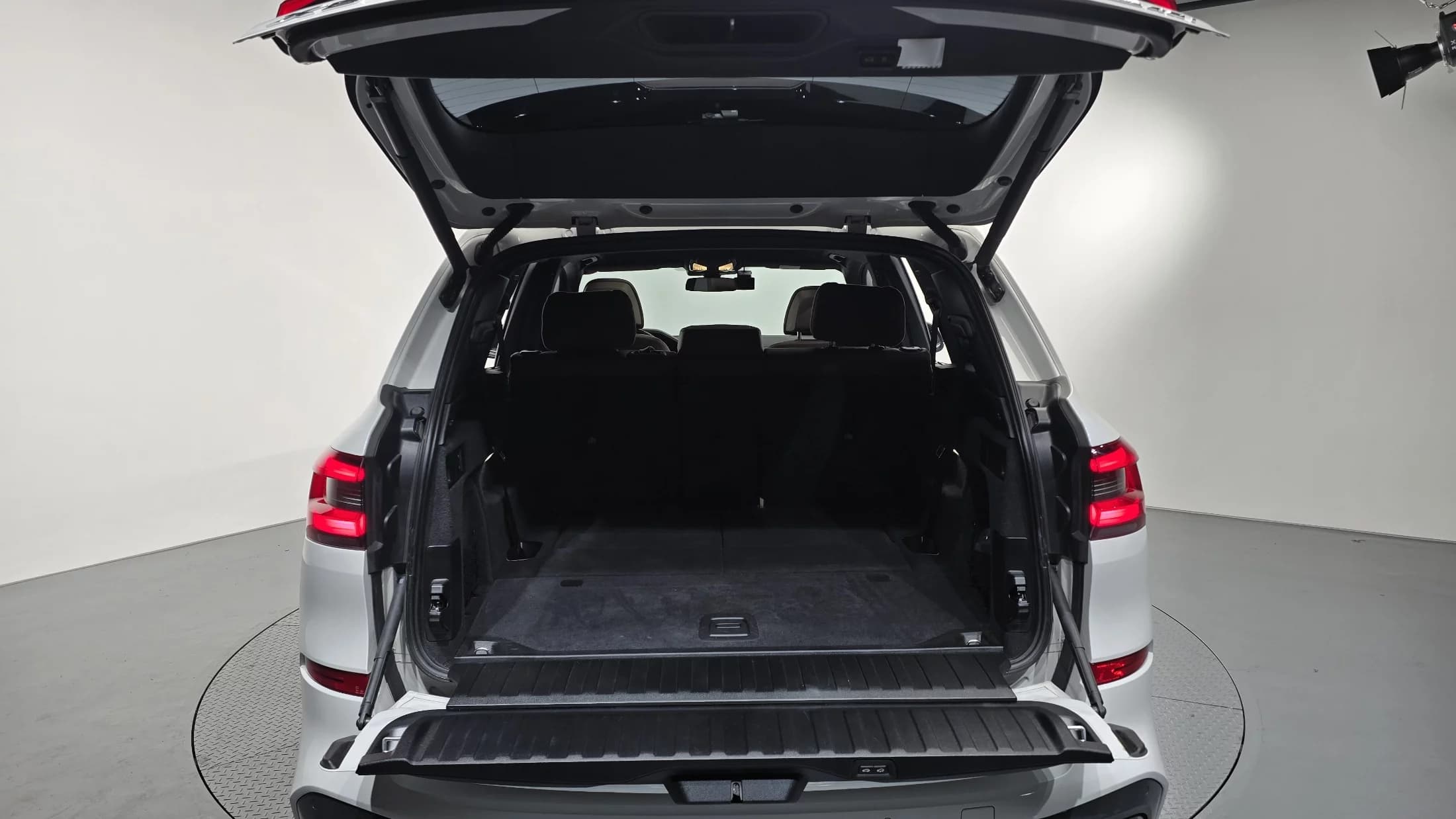 BMW X5 xDrive 40i M Sport, 2023 г. 52682 км. — фото 20