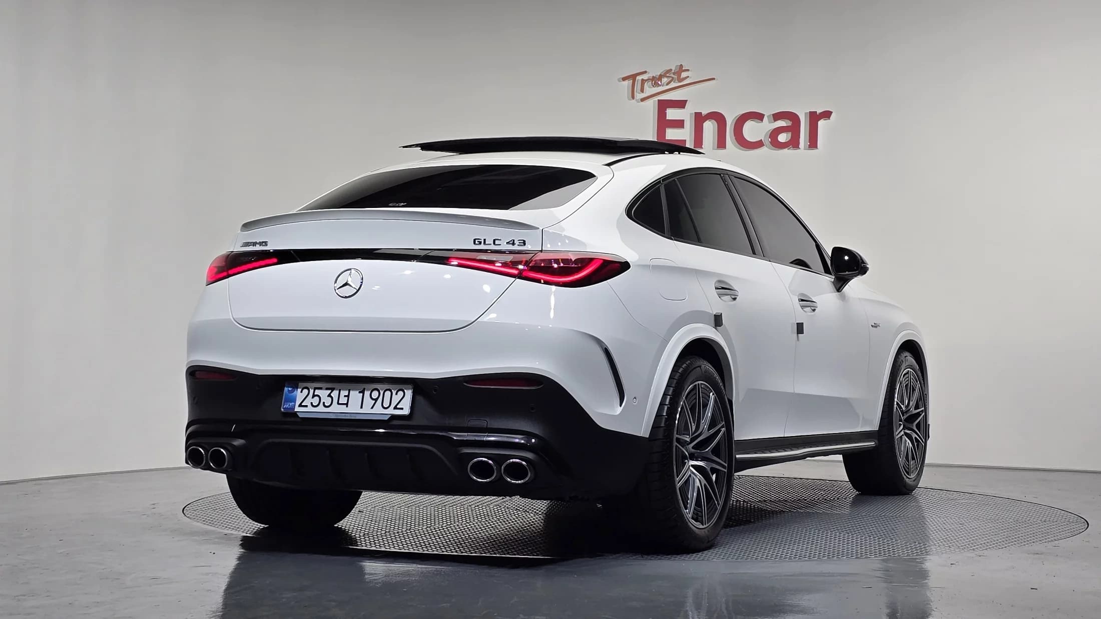 Mercedes-Benz GLC-Class AMG GLC43 4MATIC Coupe, 2025 г. 8488 км. — фото 2