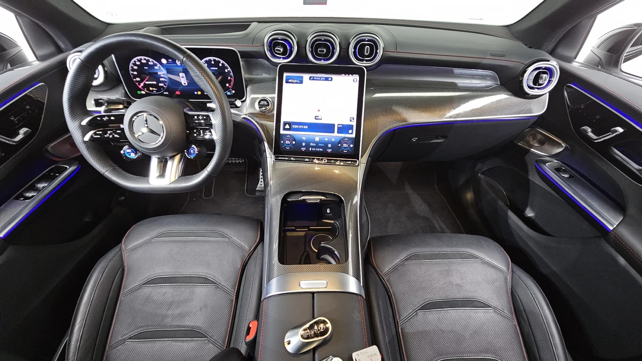 Mercedes-Benz GLC-Class AMG GLC43 4MATIC Coupe, 2025 г. 8488 км. — фото 7