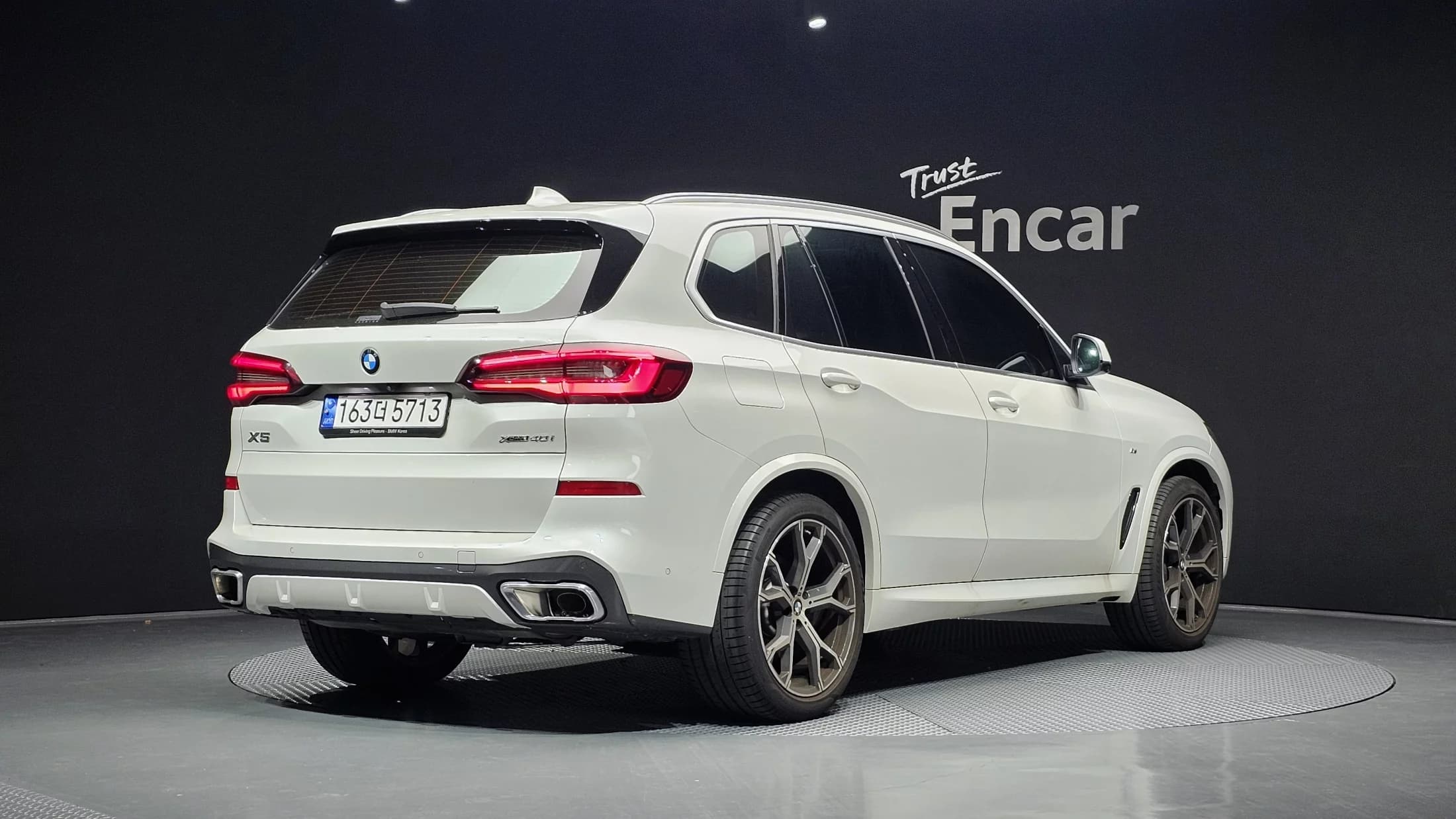 BMW X5 xDrive 40i M Sport, 2023 г. 15078 км. — фото 2