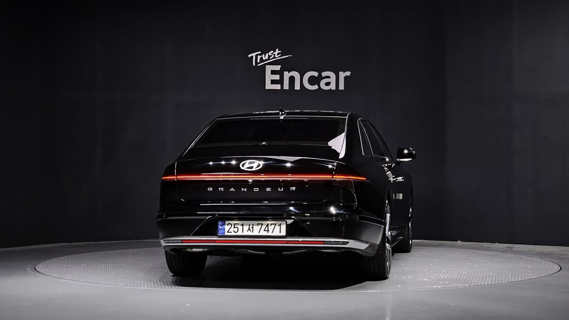 Hyundai Grandeur 2,5 Gasoline 2WD Premium, 2024 г. 27896 км. — фото 4