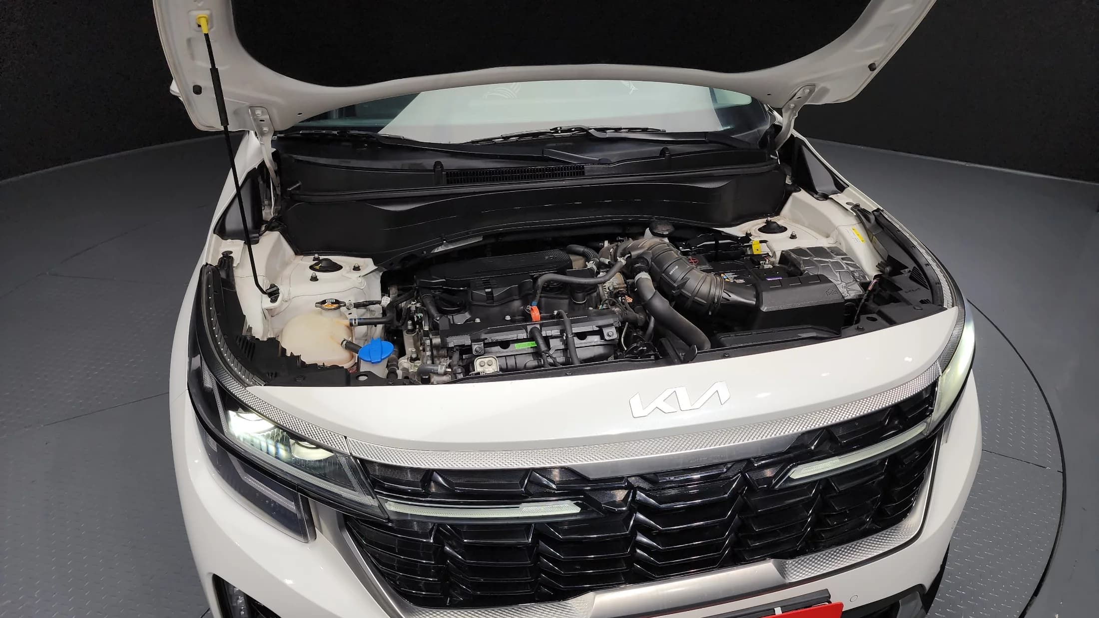 Kia Seltos Gasoline 1.6 Turbo 2WD Signature, 2022 г. 79471 км. — фото 6