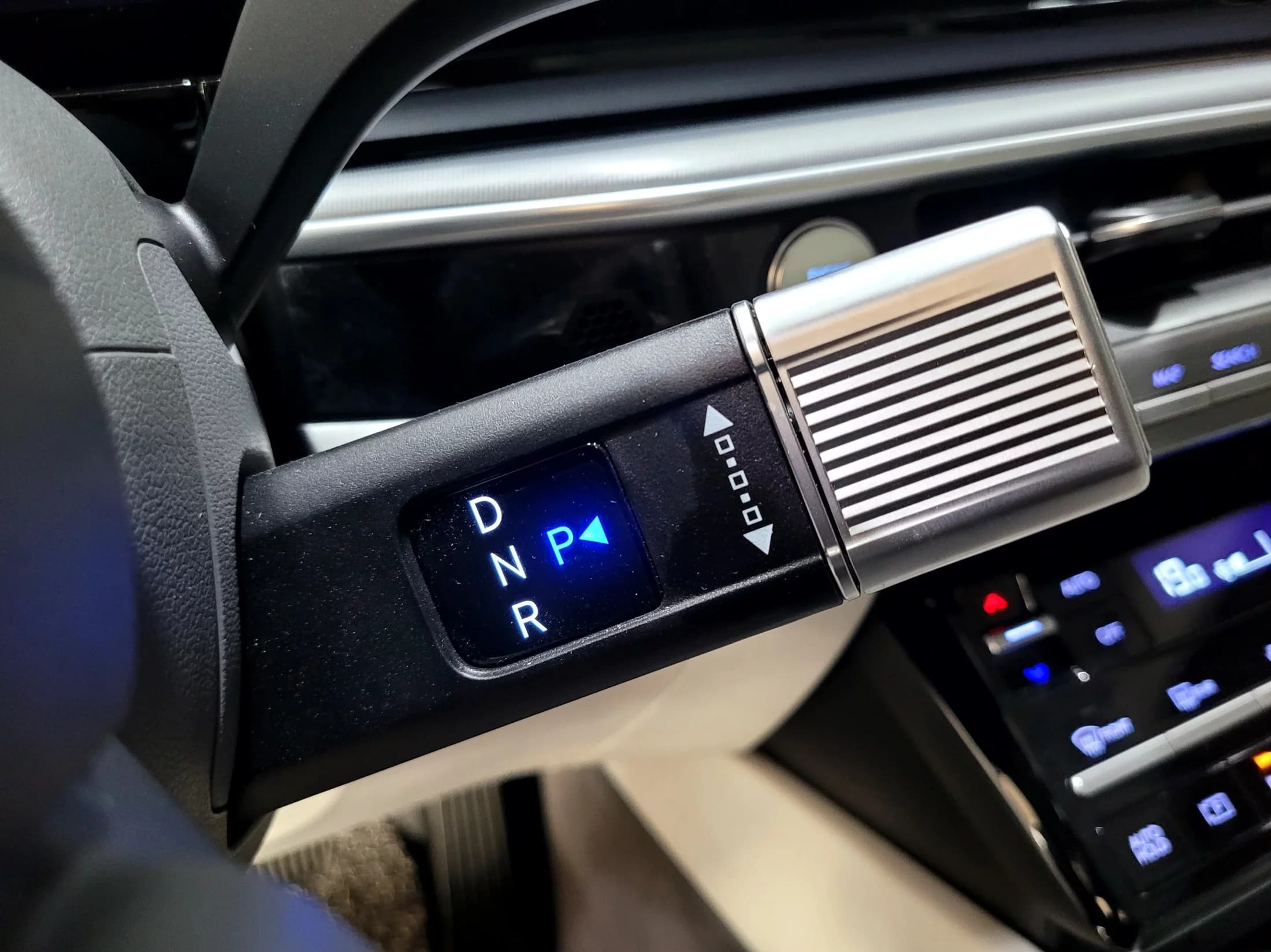 Hyundai Grandeur 2,5 Gasoline 2WD Exclusive, 2023 г. 14771 км. — фото 9