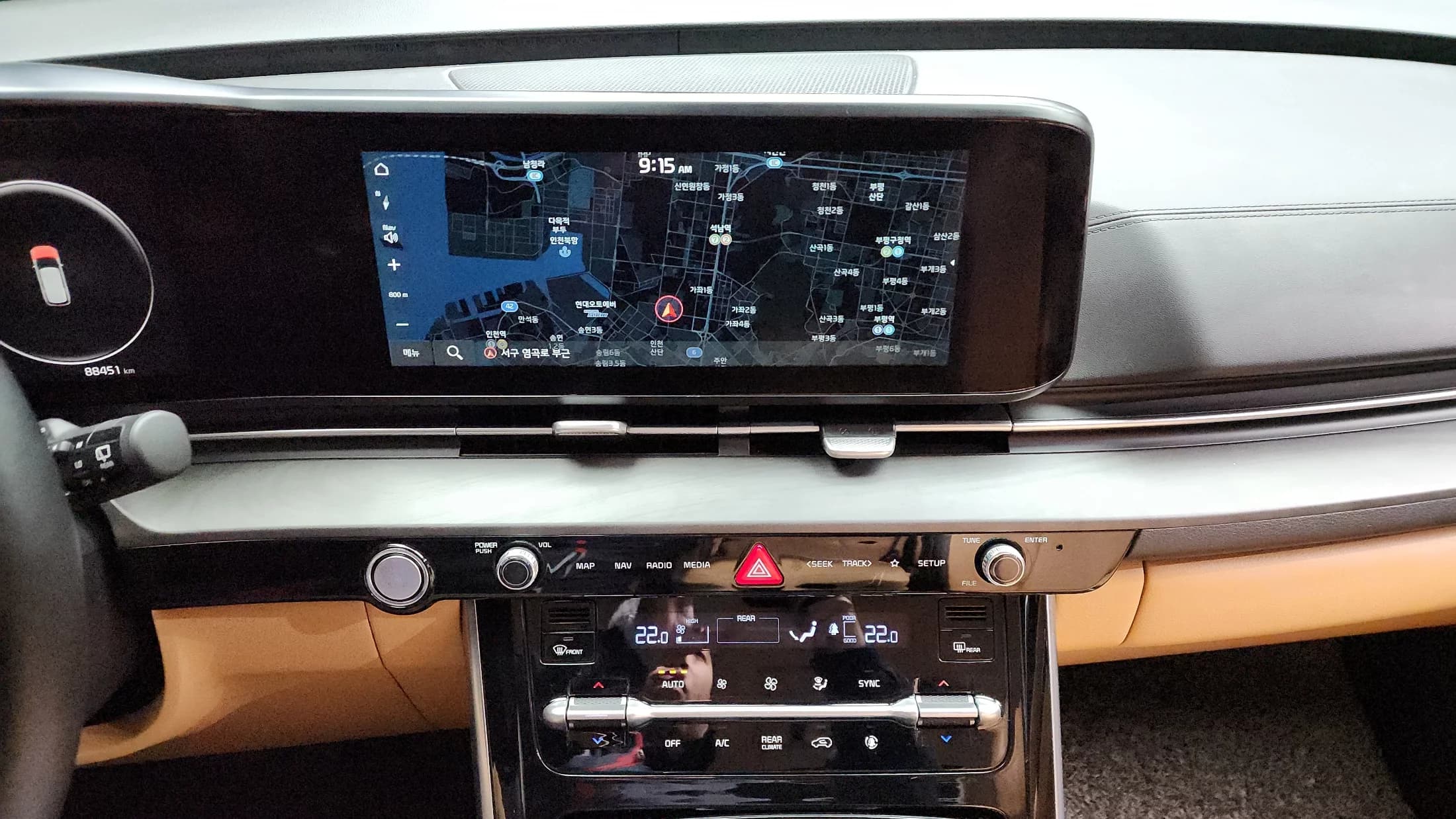 Kia Carnival 11-Seater Signature, 2021 г. 88504 км. — фото 15