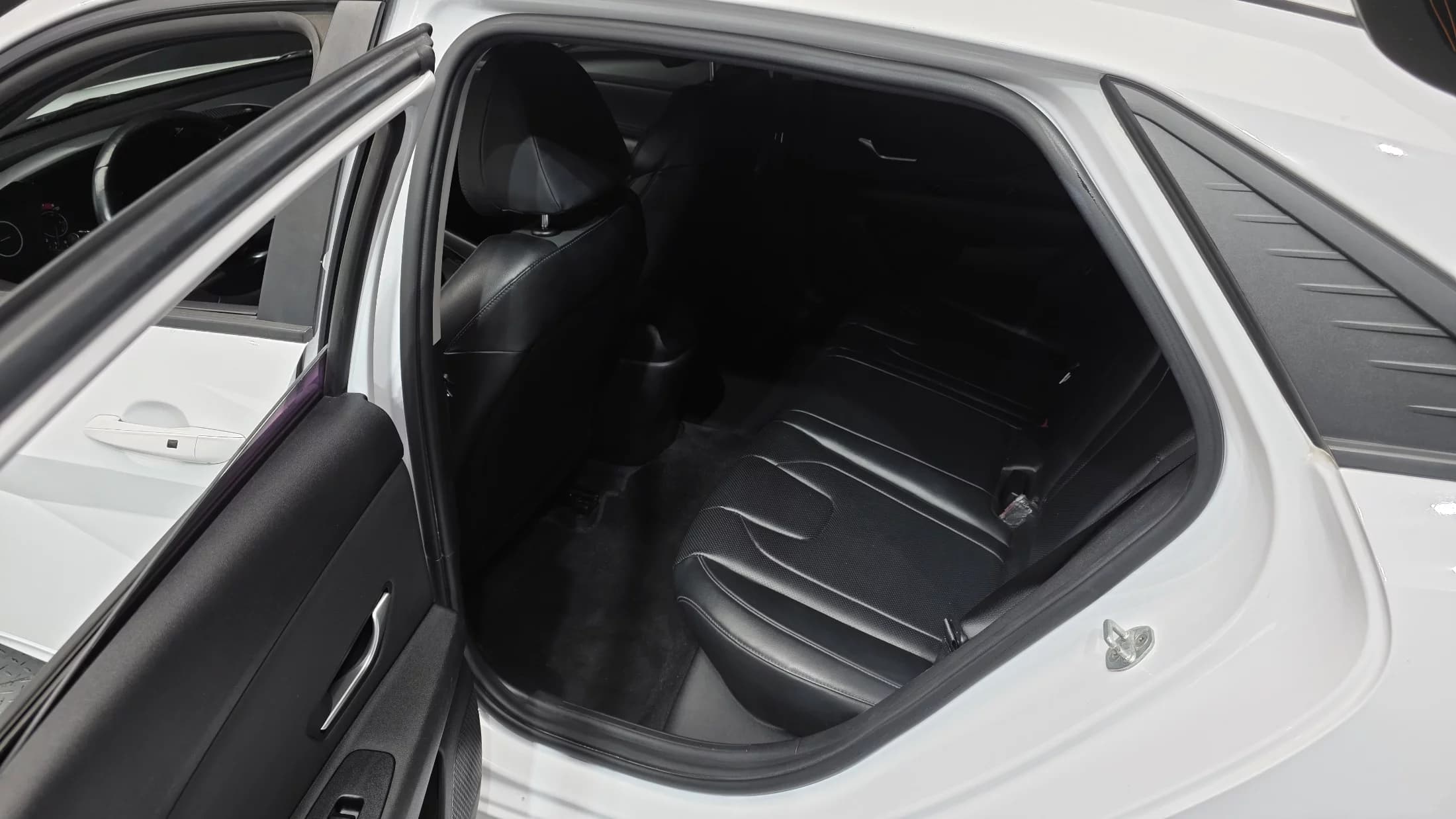 Hyundai AVANTE (Хендай Элантра) 1.6 Modern, 2021 г. 123071 км. — фото 11