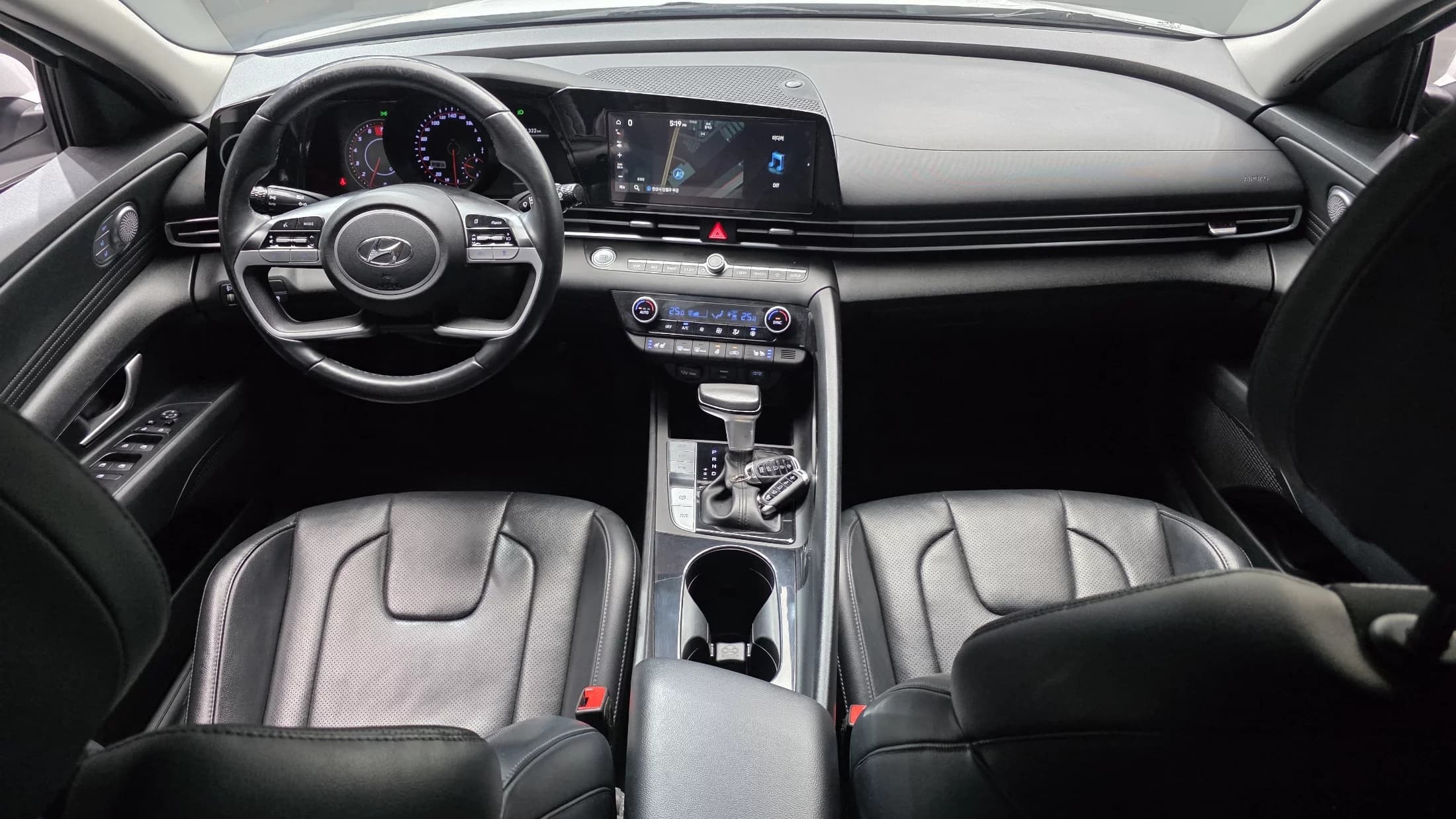 Hyundai AVANTE (Хендай Элантра) 1.6 Modern, 2021 г. 123071 км. — фото 7