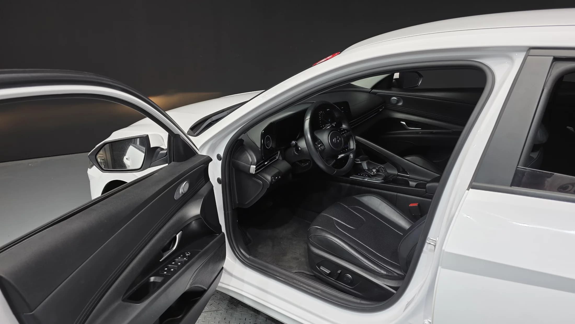 Hyundai AVANTE (Хендай Элантра) 1.6 Modern, 2021 г. 123071 км. — фото 10