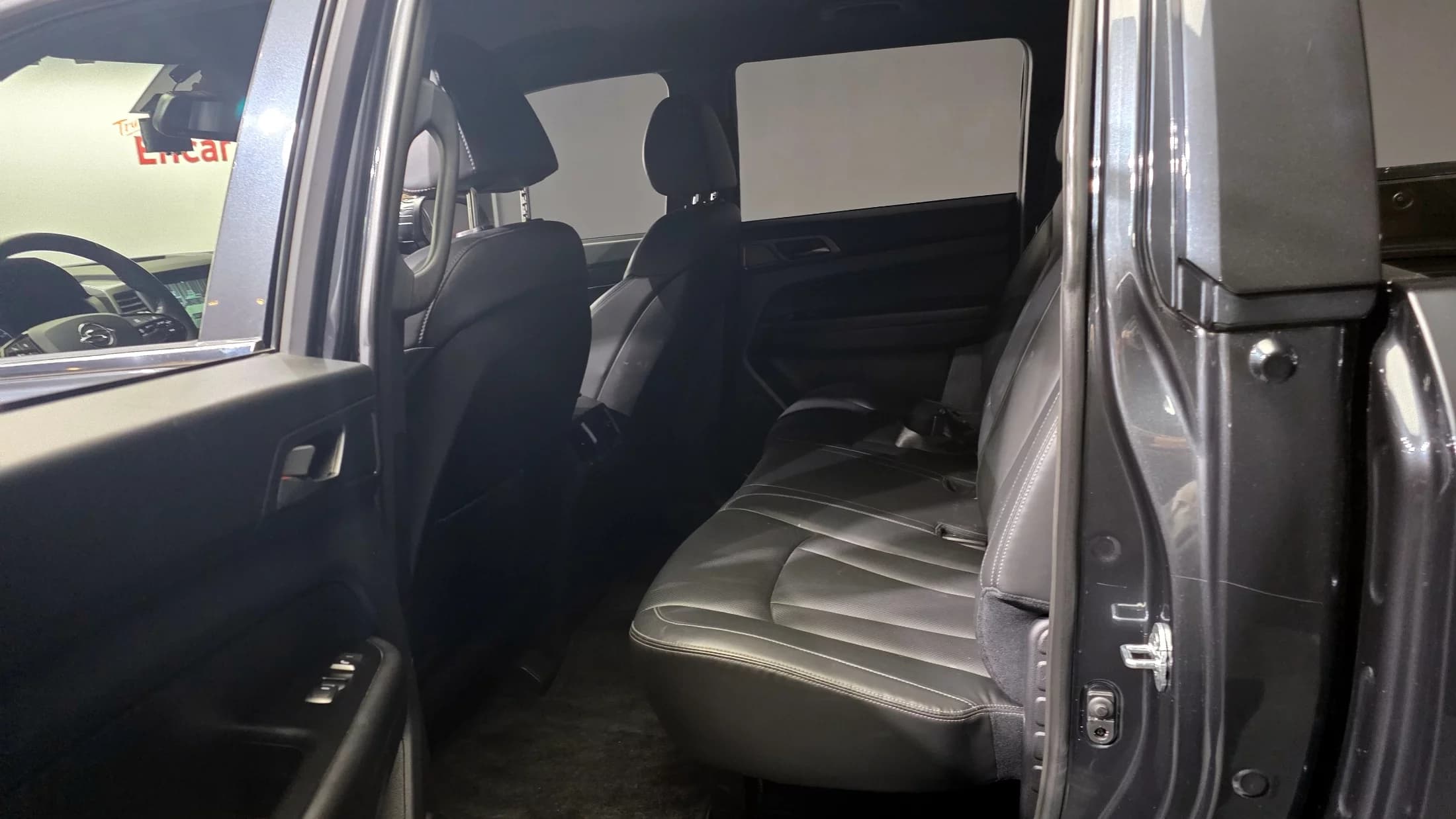 SsangYong Rexton Diesel 2.2 4WD Prestige, 2022 г. 54445 км. — фото 11