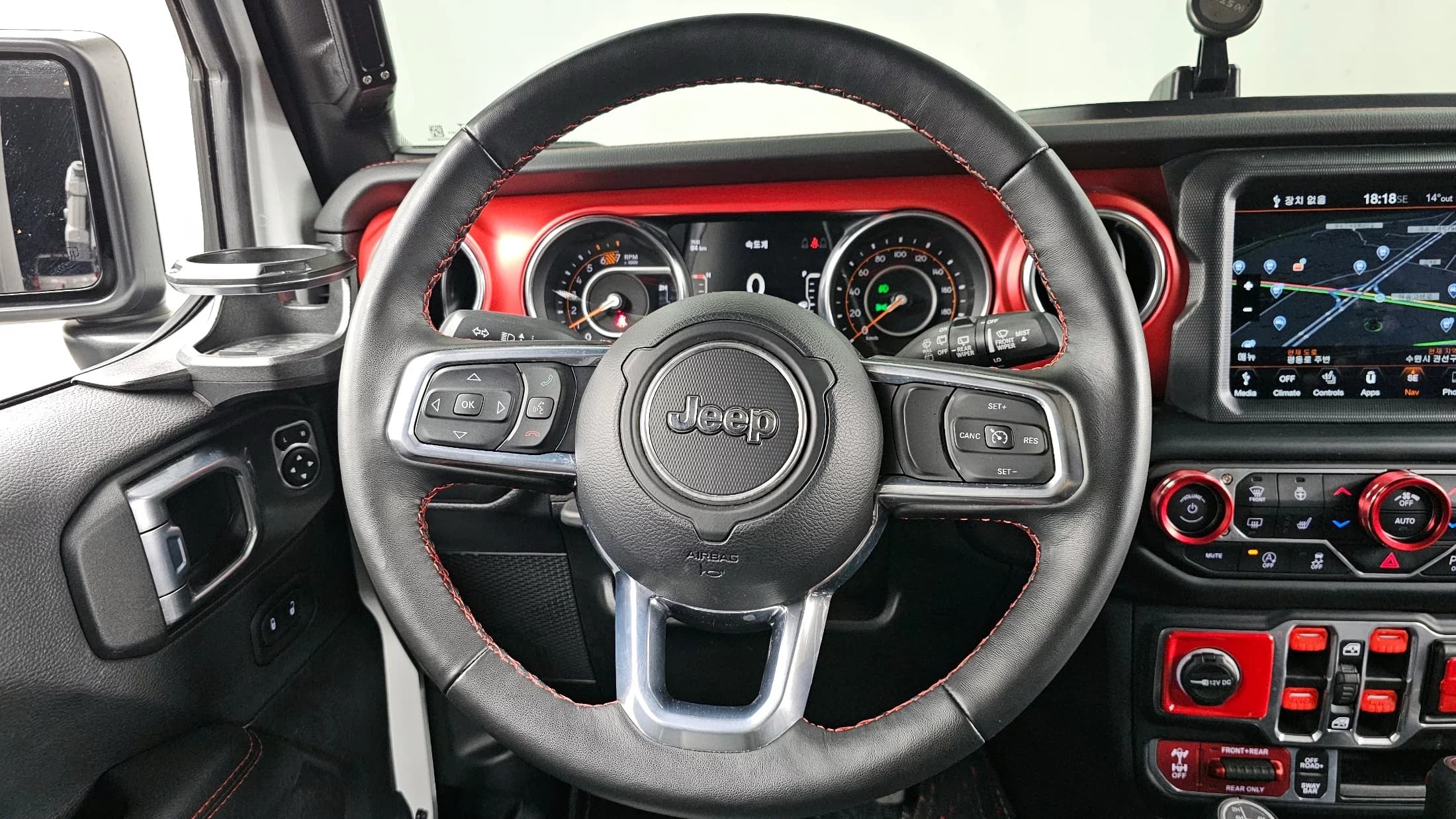 Jeep WRANGLER 2.0 Rubicon 4Door, 2023 г. 29547 км. — фото 13