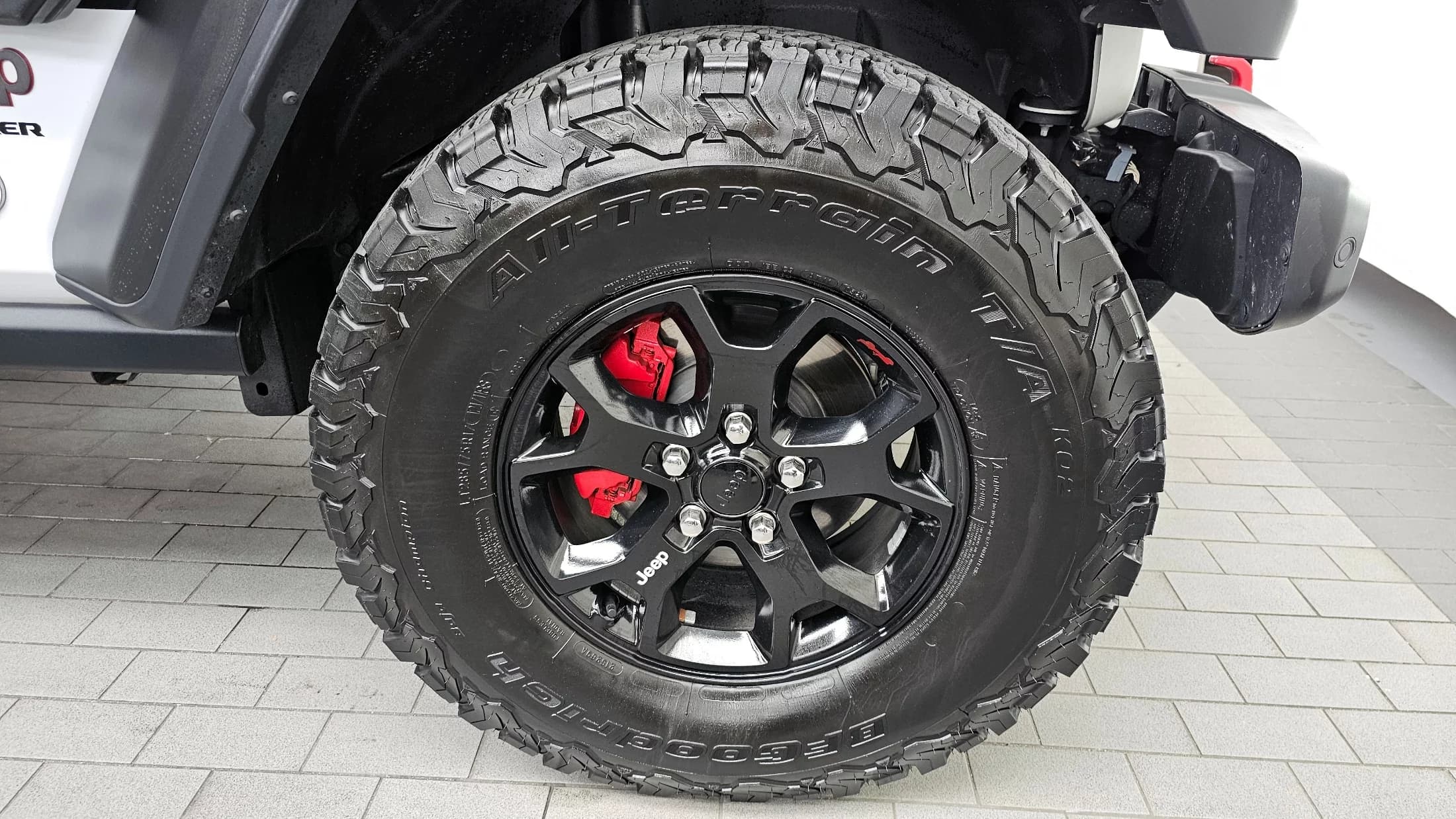 Jeep WRANGLER 2.0 Rubicon 4Door, 2023 г. 29547 км. — фото 5