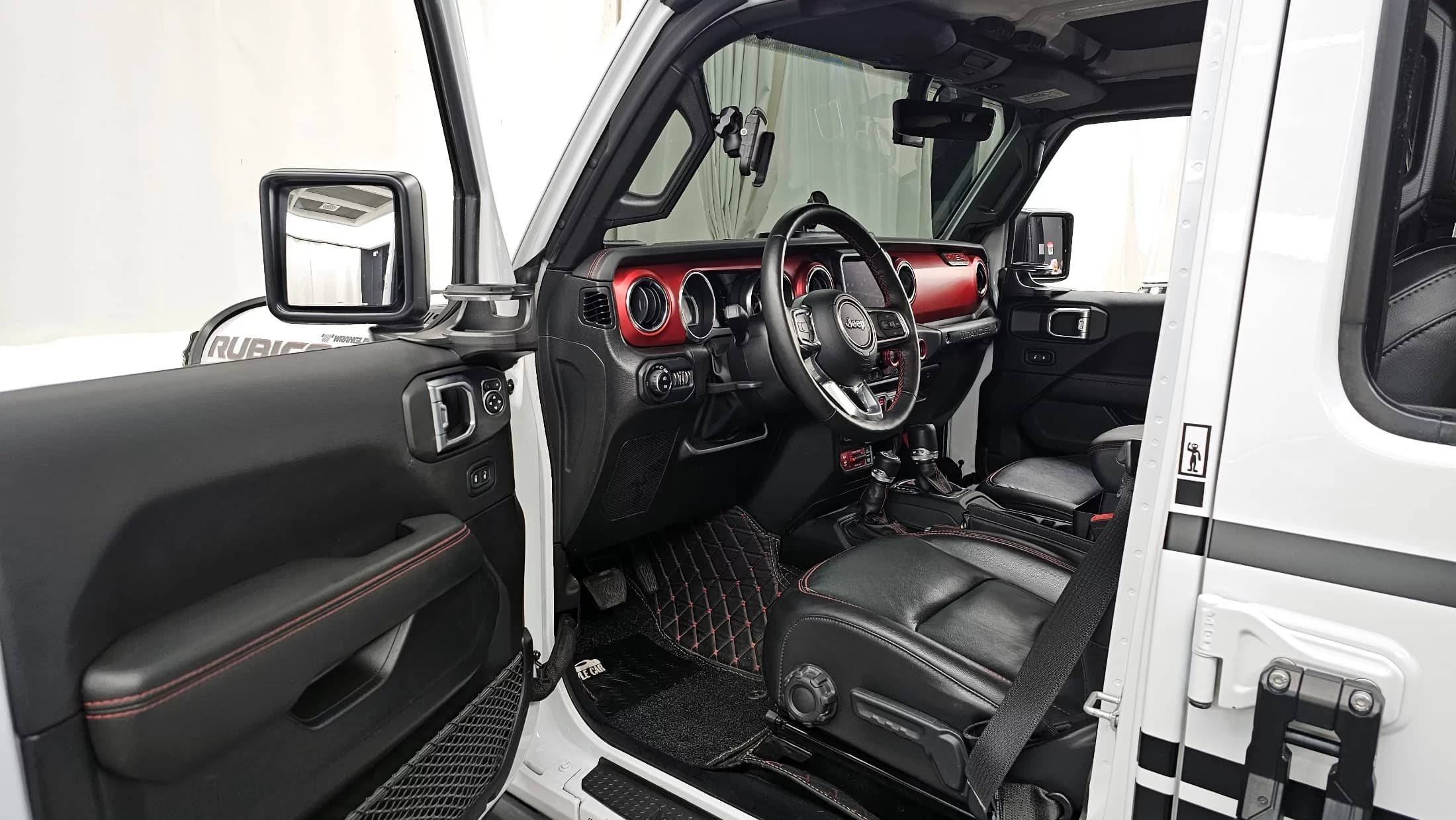 Jeep WRANGLER 2.0 Rubicon 4Door, 2023 г. 29547 км. — фото 10