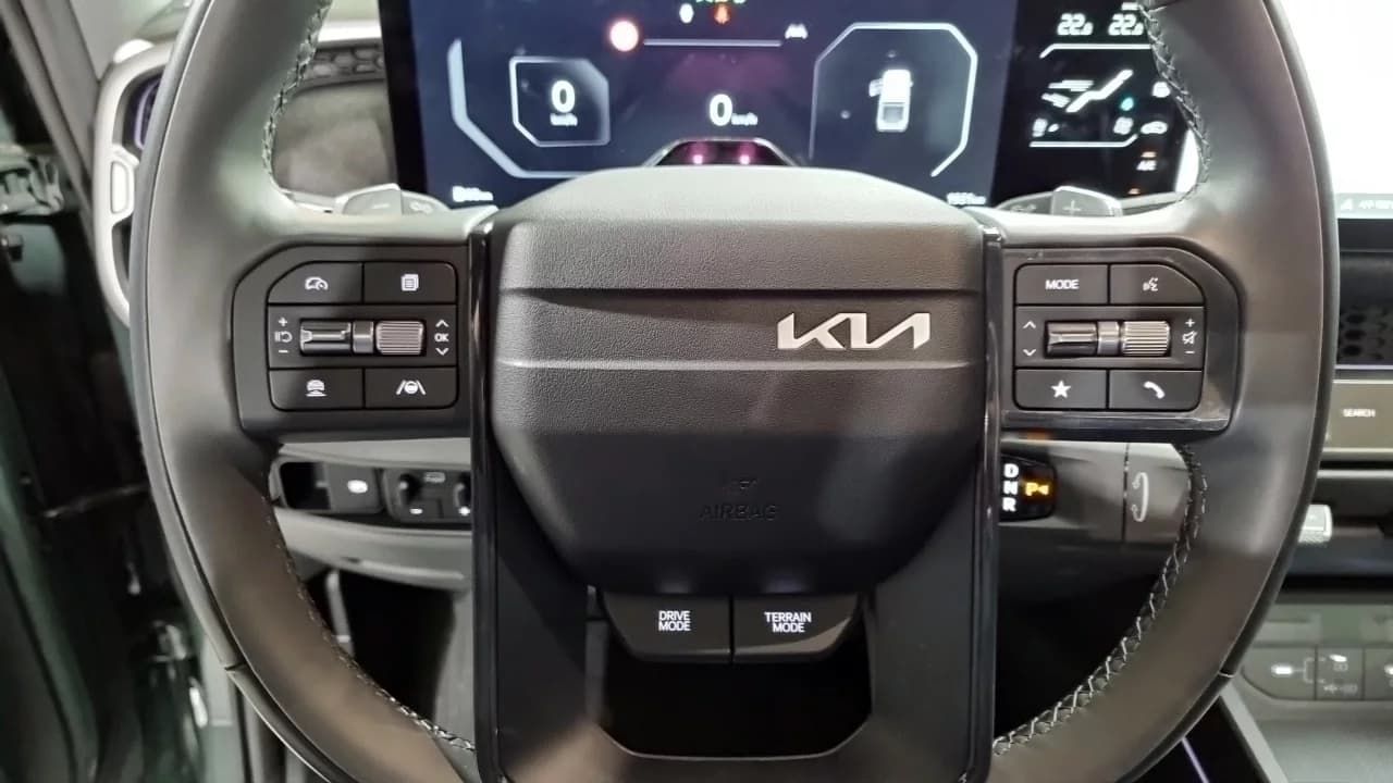 Kia Tasman 2.5T Gasoline 4WD Extreme, 2025 г. 1952 км. — фото 14